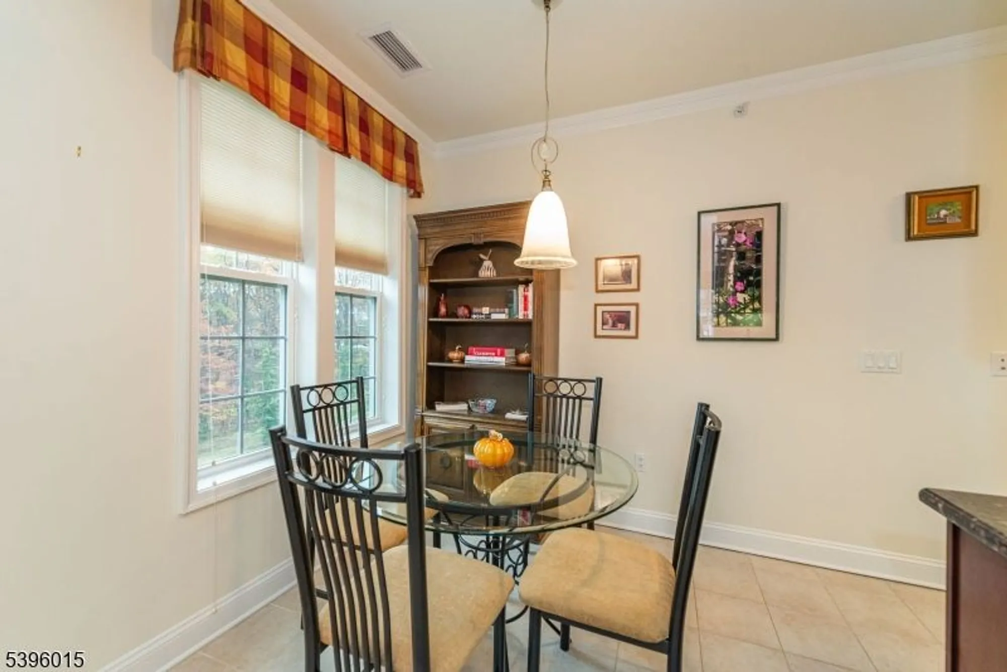 Property Slideshow image 4 of 21 | 7311 polk dr, Wharton, NJ, 07885