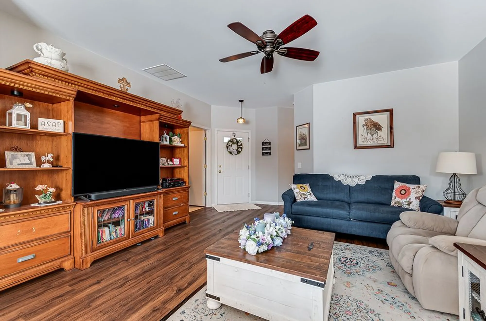 Property Slideshow image 5 of 21 | 2525 park ridge ct # 2525, Crest Hill, IL, 60403