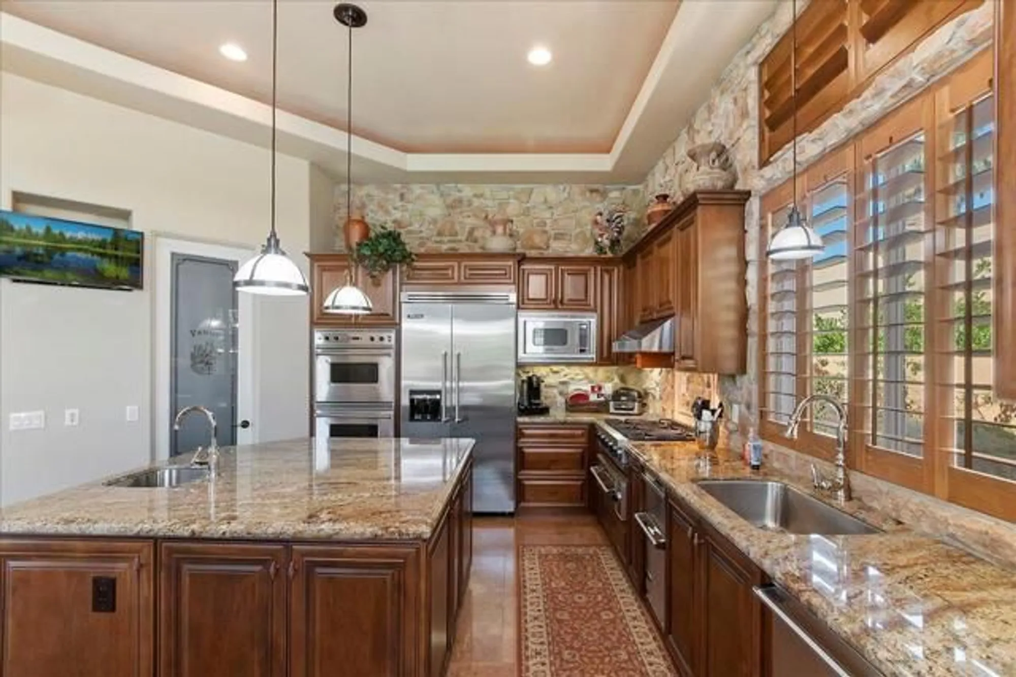 Property Slideshow image 20 of 51 | 55830 cherry hills dr, La Quinta, CA, 92253