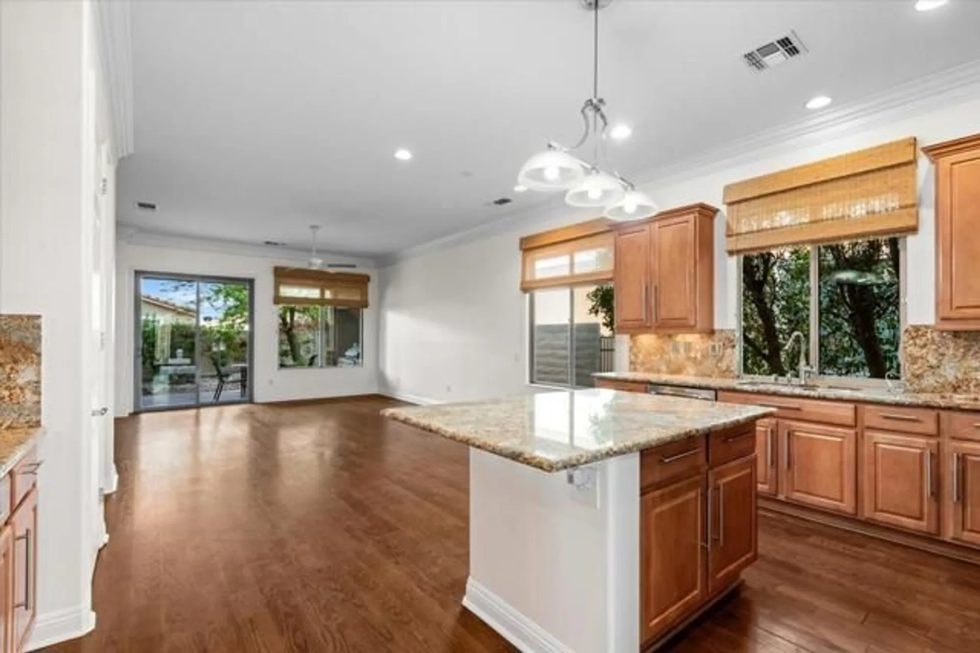 Property Slideshow image 3 of 31 | 80555 avenida san fernando, Indio, CA, 92203