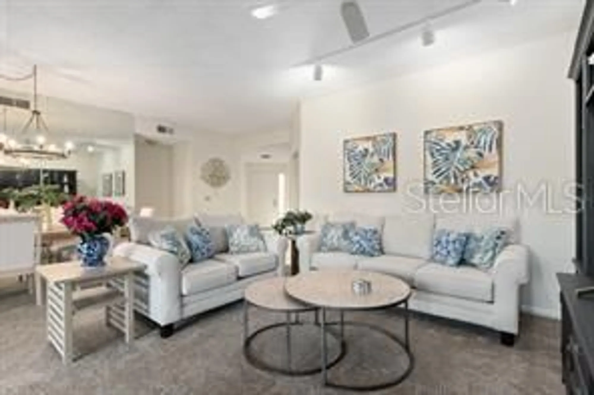 Property Slideshow image 11 of 52 | 5259 heron way # 103, Sarasota, FL, 34231