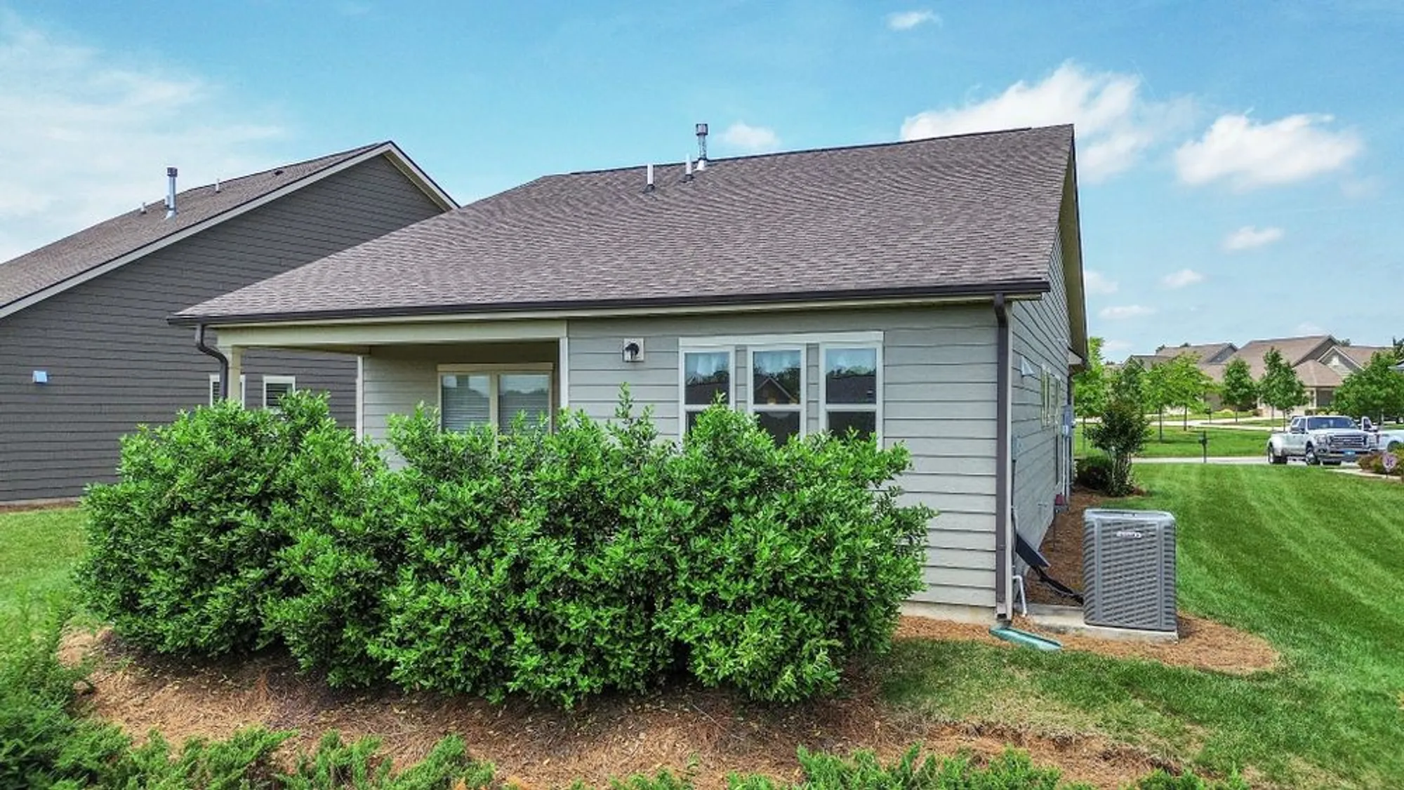 Property Slideshow image 28 of 47 | 1514 bledsoe knl, Spring Hill, TN, 37174