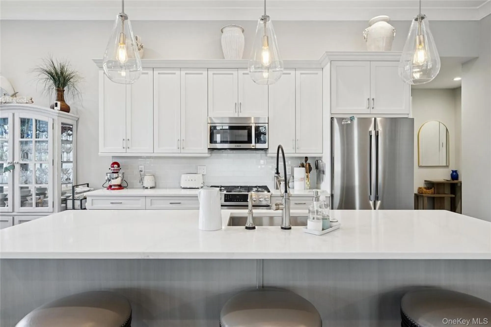 Property Slideshow image 6 of 22 | 32 millstone ln 16, Cutchogue, NY, 11935