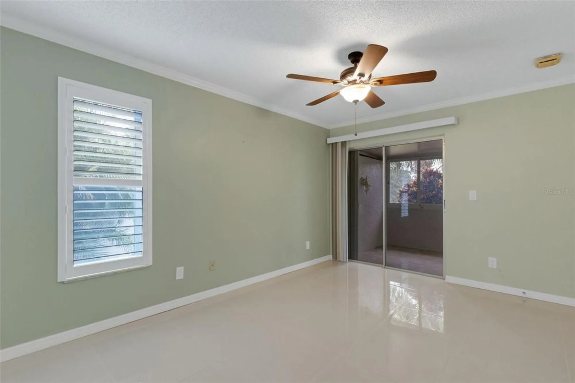 Property Slideshow image 29 of 90 | 3098 e dorchester dr, Palm Harbor, FL, 34684