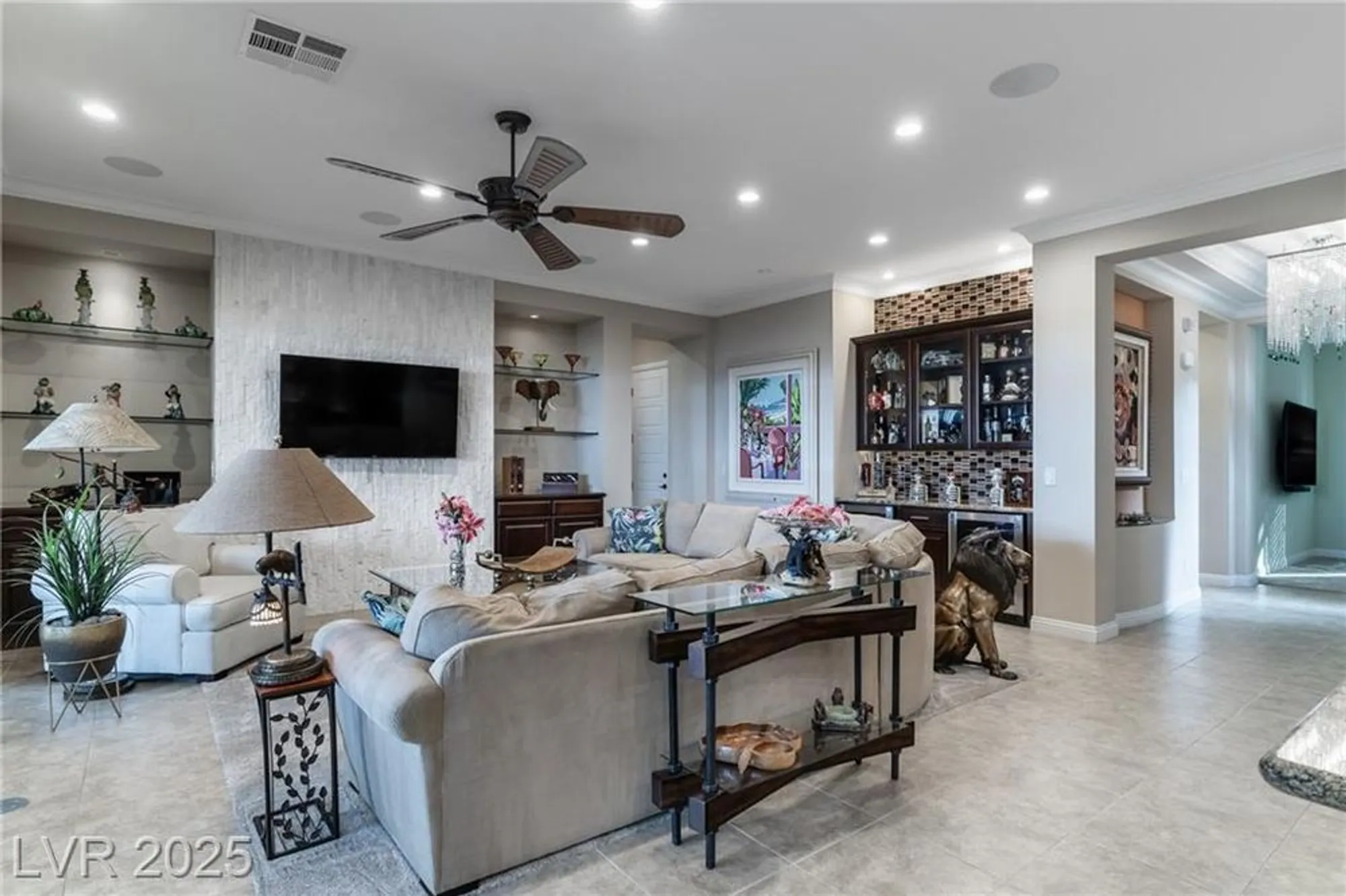 Property Slideshow image 11 of 93 | 6826 regency crest ave, Las Vegas, NV, 89148