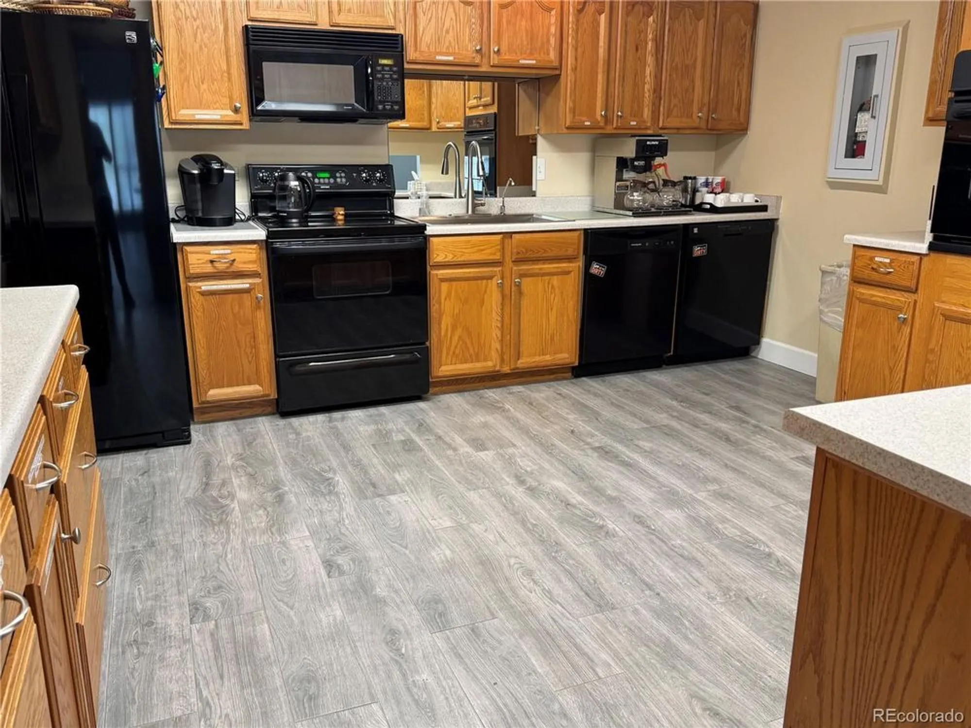 Property Slideshow image 41 of 47 | 6 abernathy ct, Highlands Ranch, CO, 80130