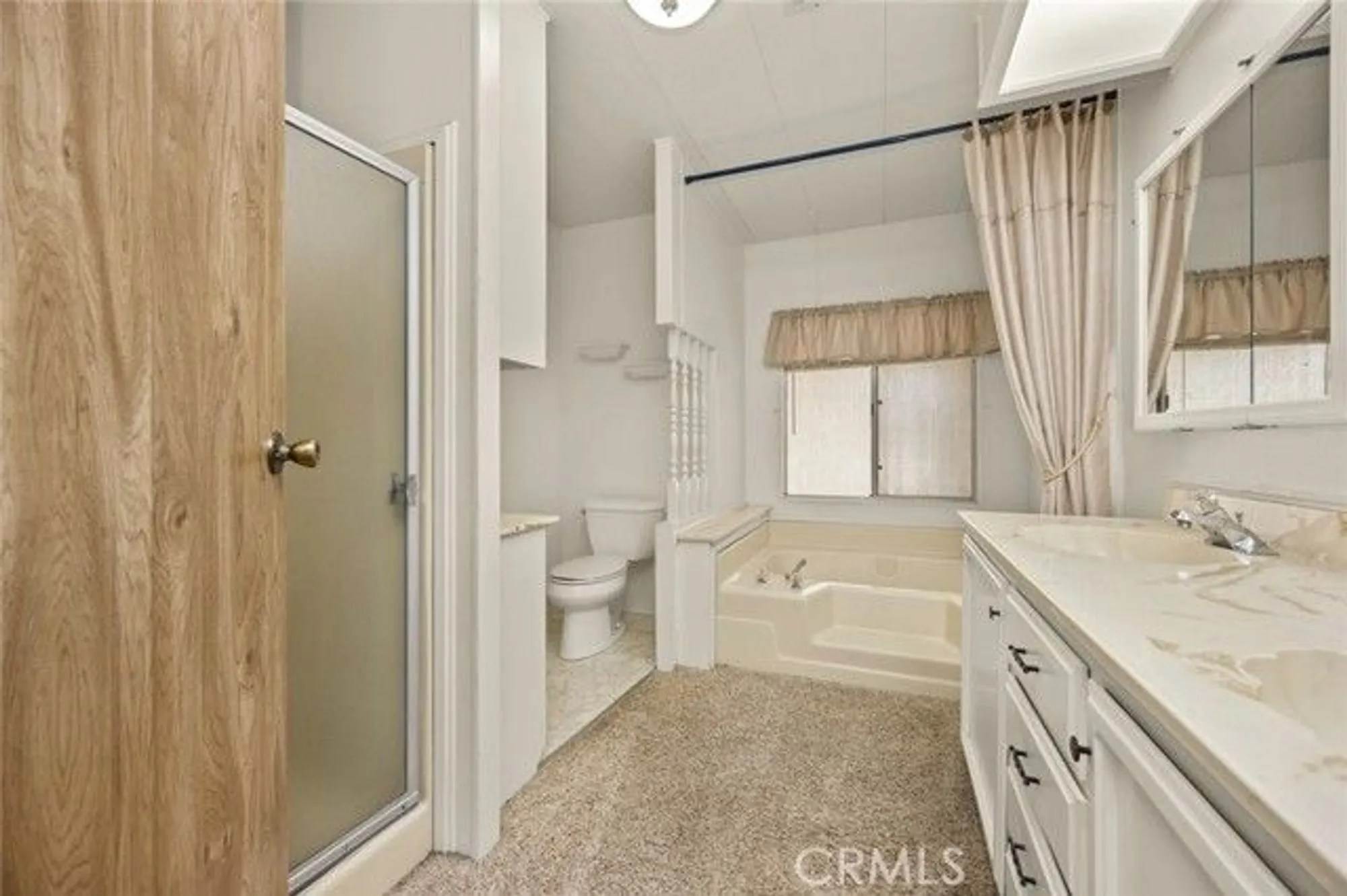 Property Slideshow image 15 of 34 | 38294 via del largo, Murrieta, CA, 92563
