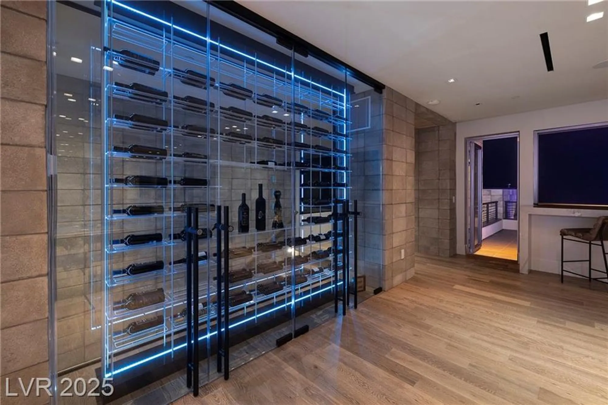 Property Slideshow image 24 of 32 | 10 sunrise beach cir, Henderson, NV, 89011