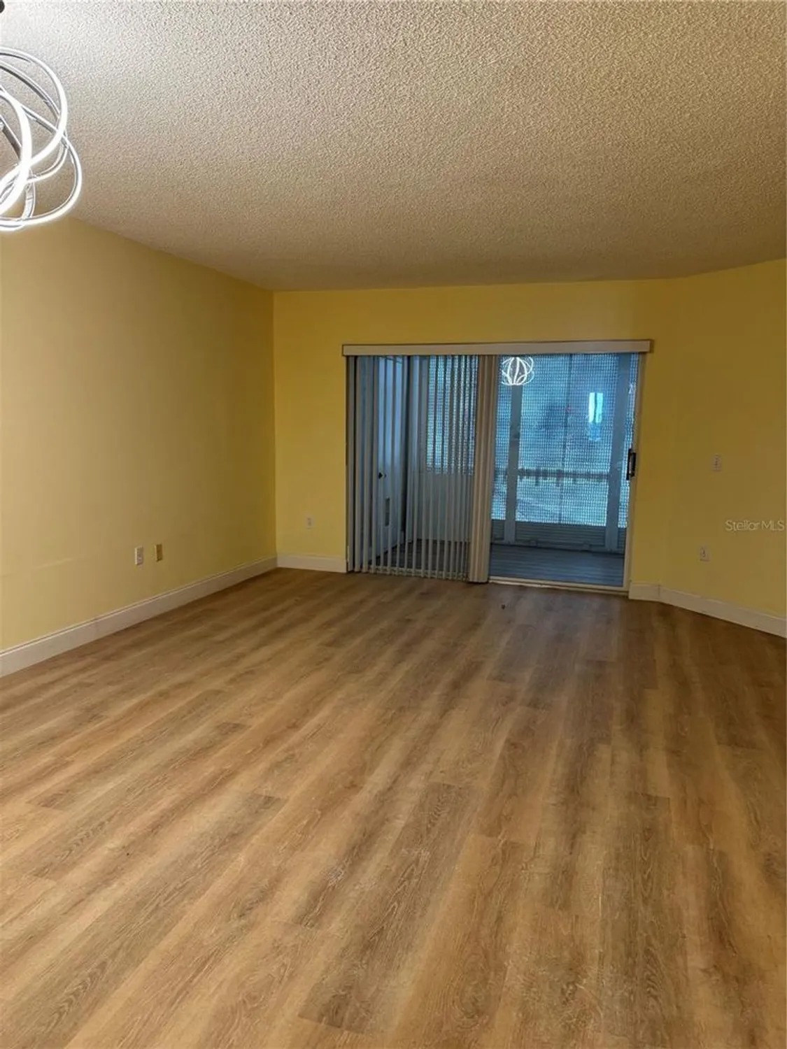 Property Slideshow image 10 of 28 | 7513 trent dr 107, Tamarac, FL, 33321