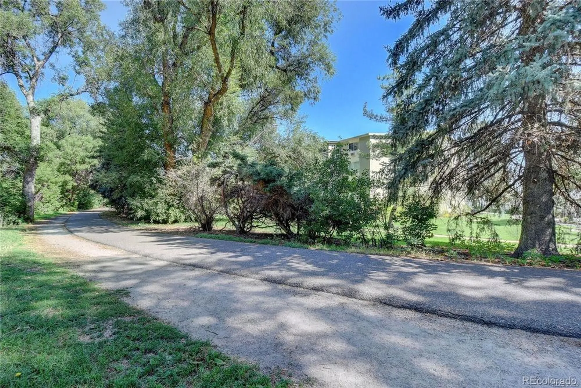 Property Slideshow image 32 of 34 | 595 s alton way apt 7b, Denver, CO, 80247