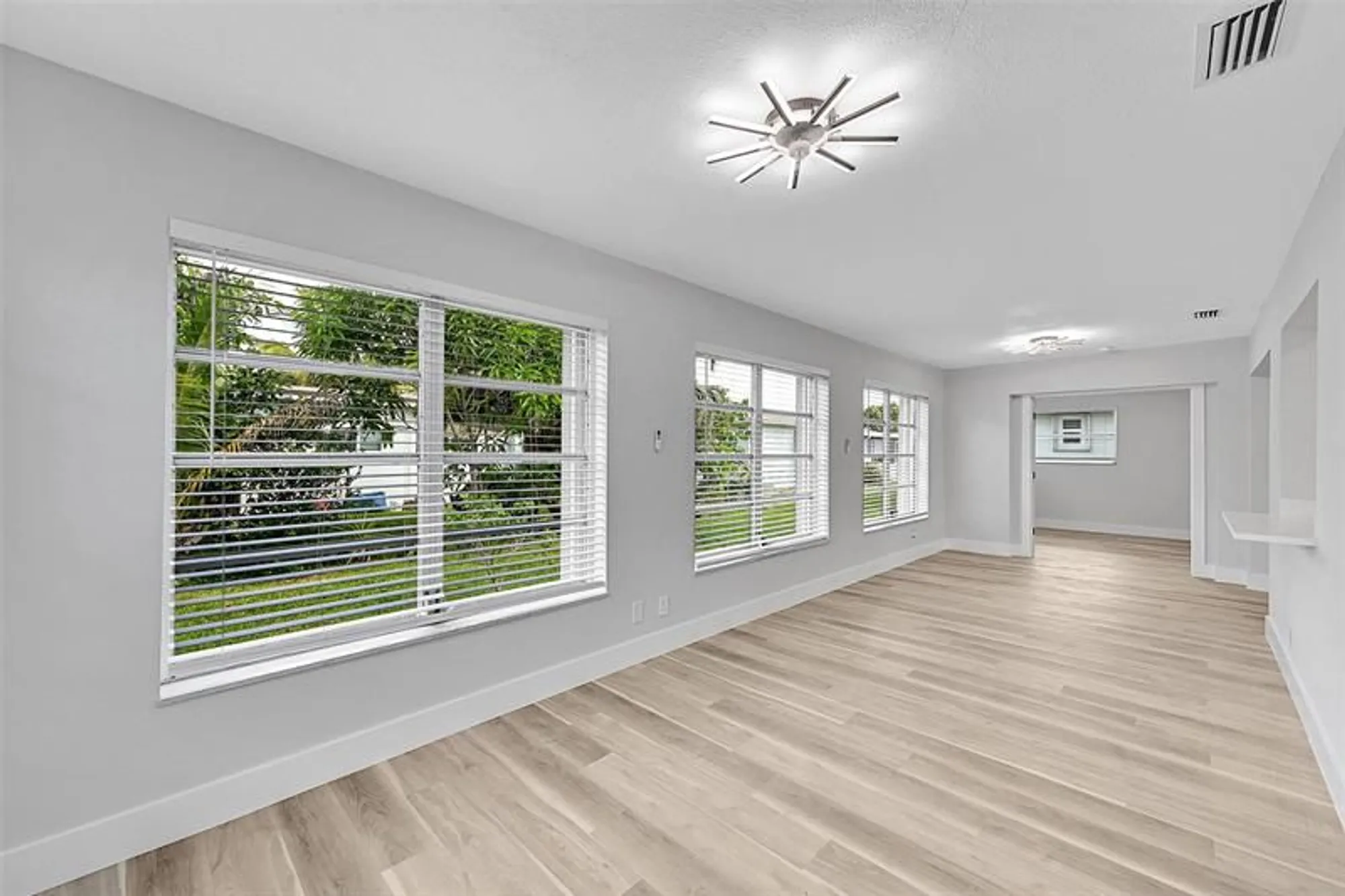 Property Slideshow image 20 of 35 | 6925 nw 11th st, Margate, FL, 33063