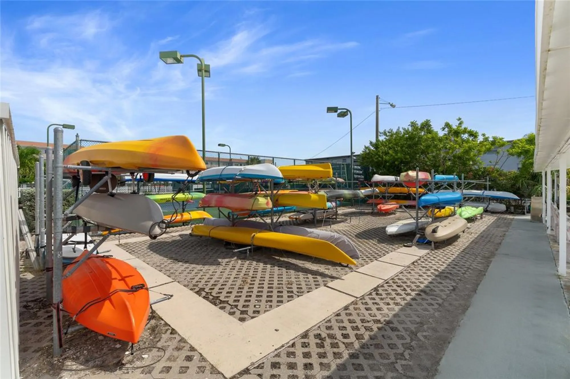 Property Slideshow image 39 of 50 | 5925 shore blvd 608, Gulfport, FL, 33707