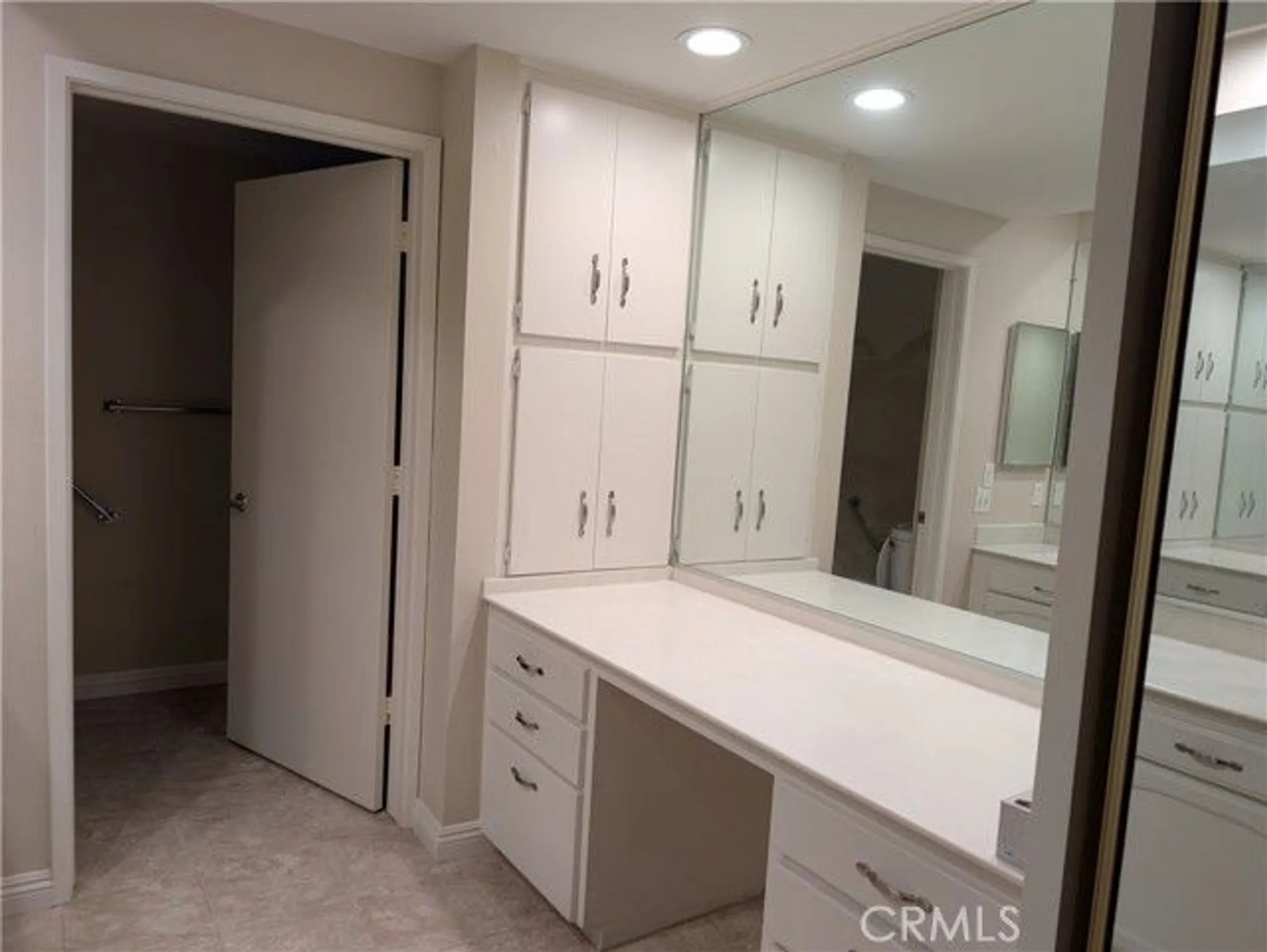 Property Slideshow image 24 of 47 | 4006 calle sonora oeste unit 3f, Laguna Woods, CA, 92637