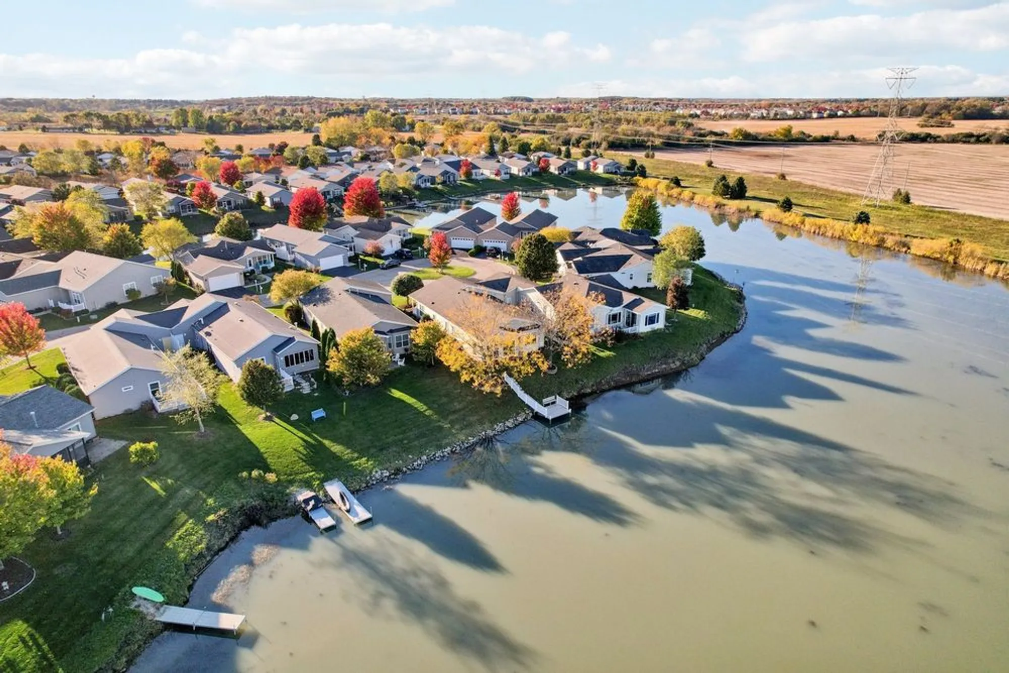 Property Slideshow image 33 of 39 | 328 legacy ct, Grayslake, IL, 60030