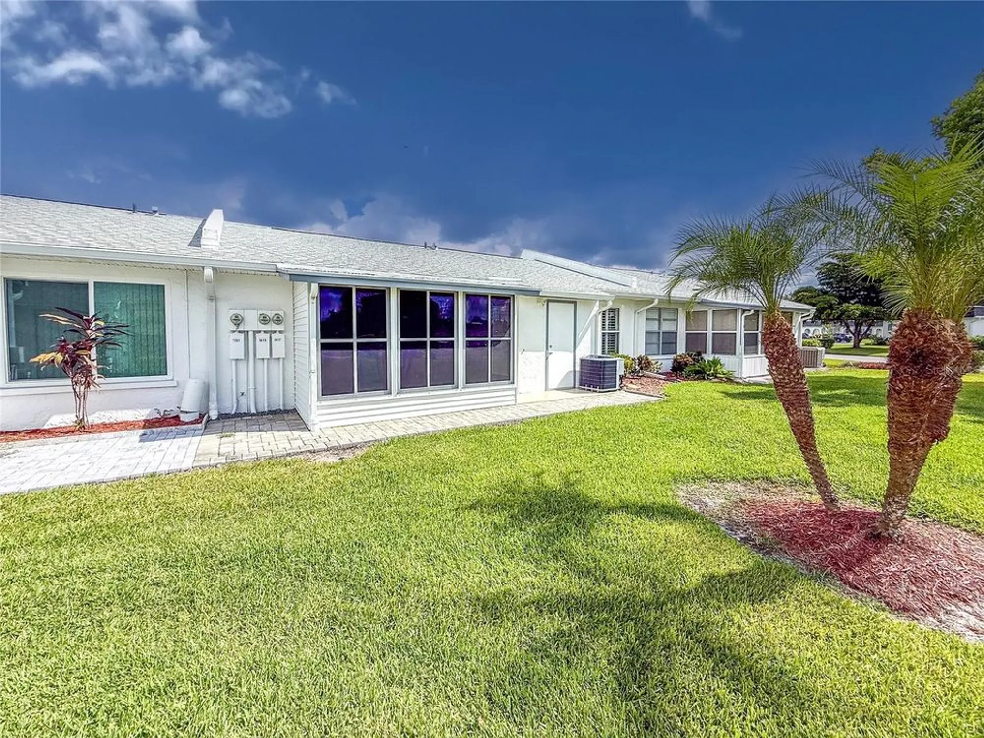 Property Slideshow image 9 of 57 | 3619 36th avenue dr, Bradenton, FL, 34205