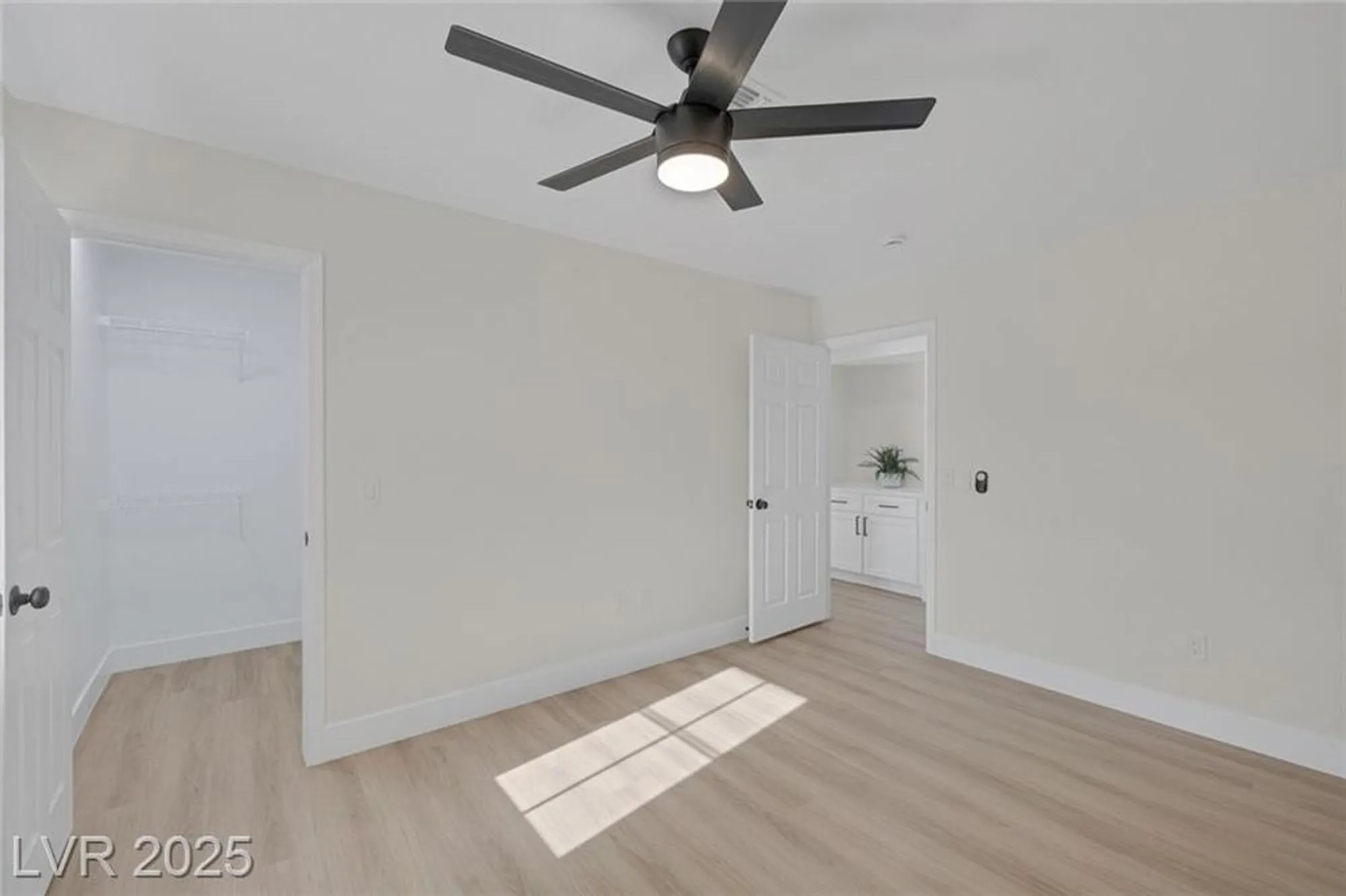 Property Slideshow image 24 of 37 | 3100 angelica ct, Las Vegas, NV, 89134