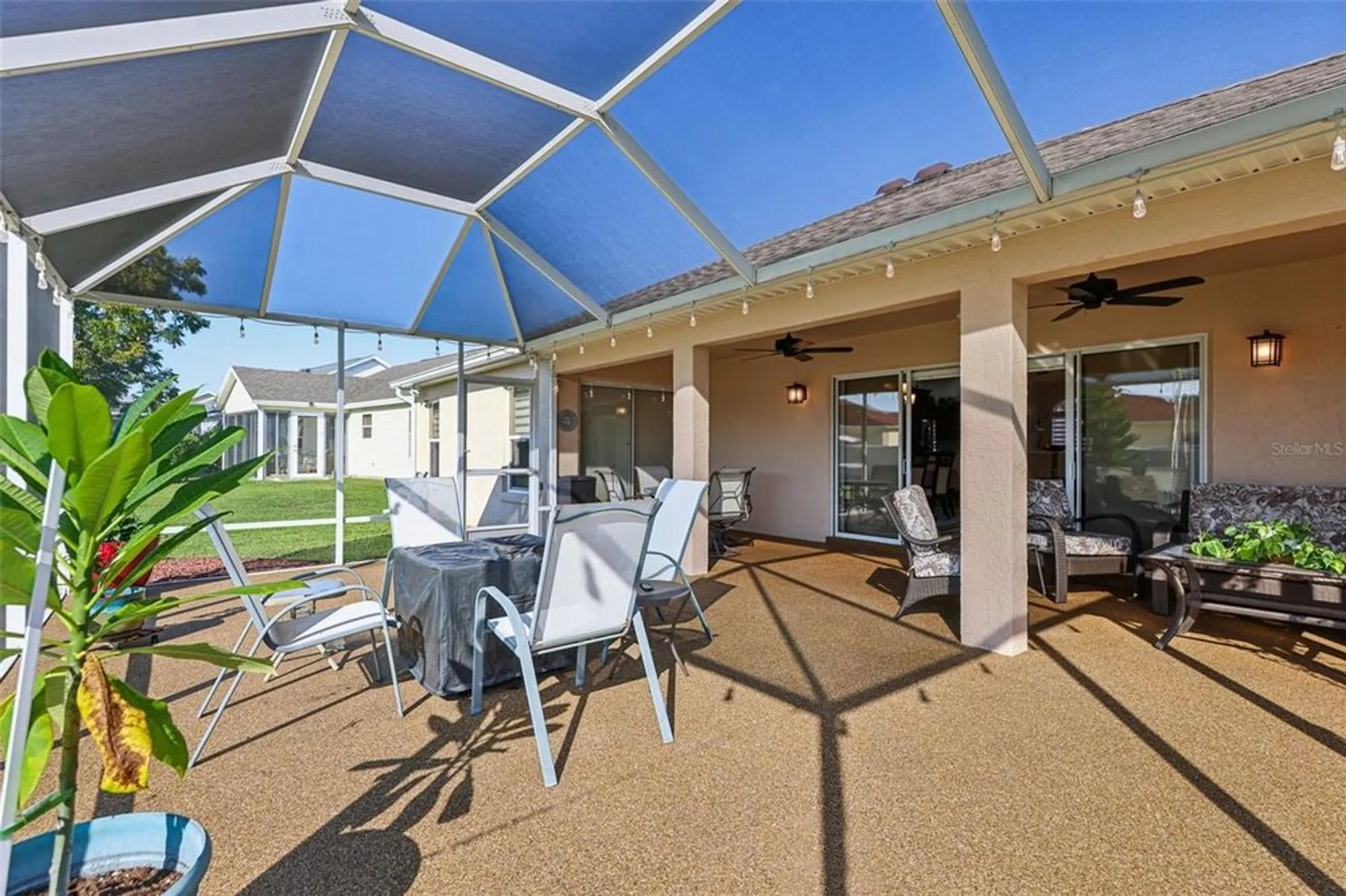 Property Slideshow image 41 of 69 | 2012 santo domingo dr, The Villages, FL, 32159