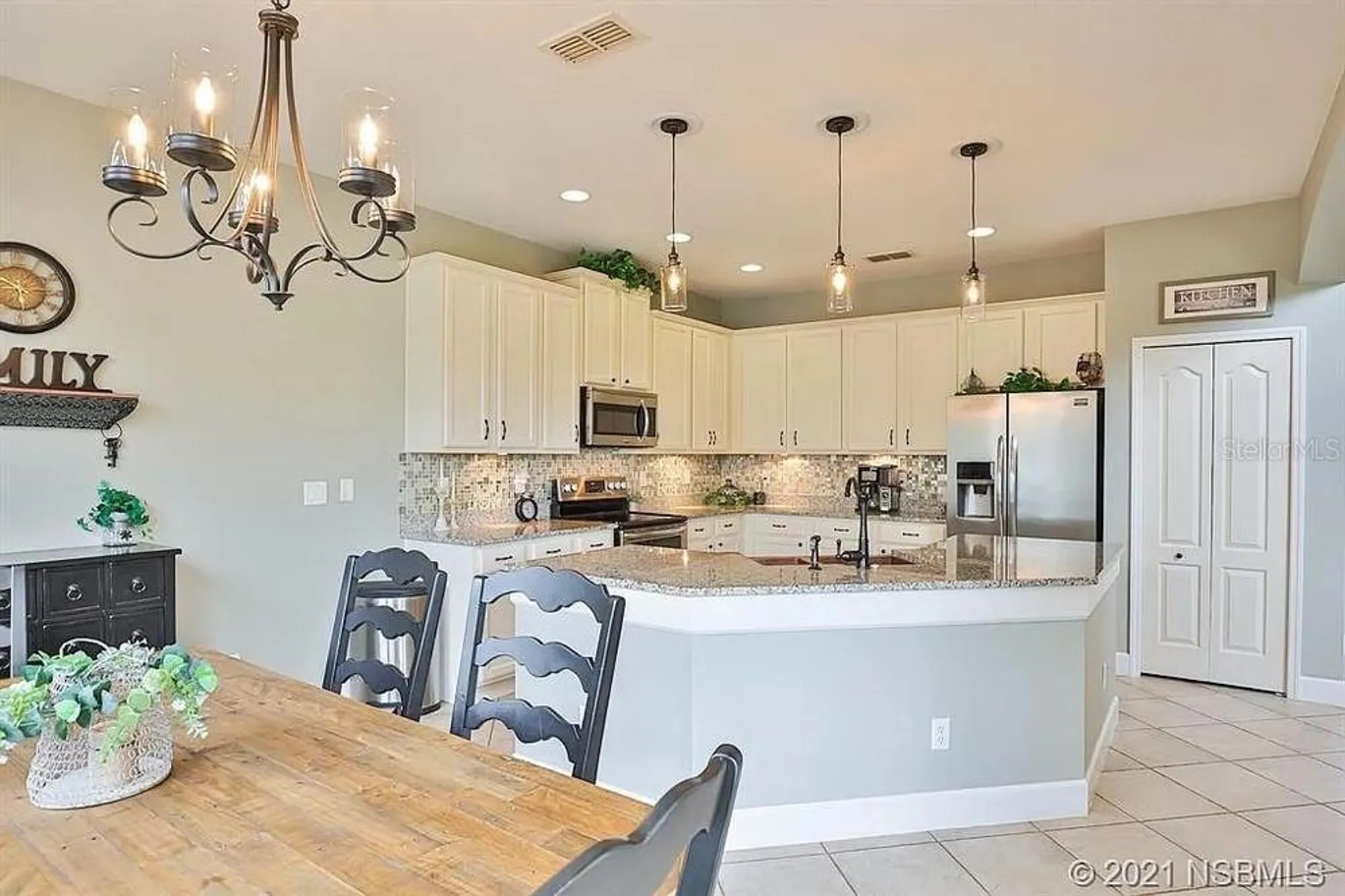 Property Slideshow image 3 of 35 | 453 venetian villa dr, New Smyrna Beach, FL, 32168