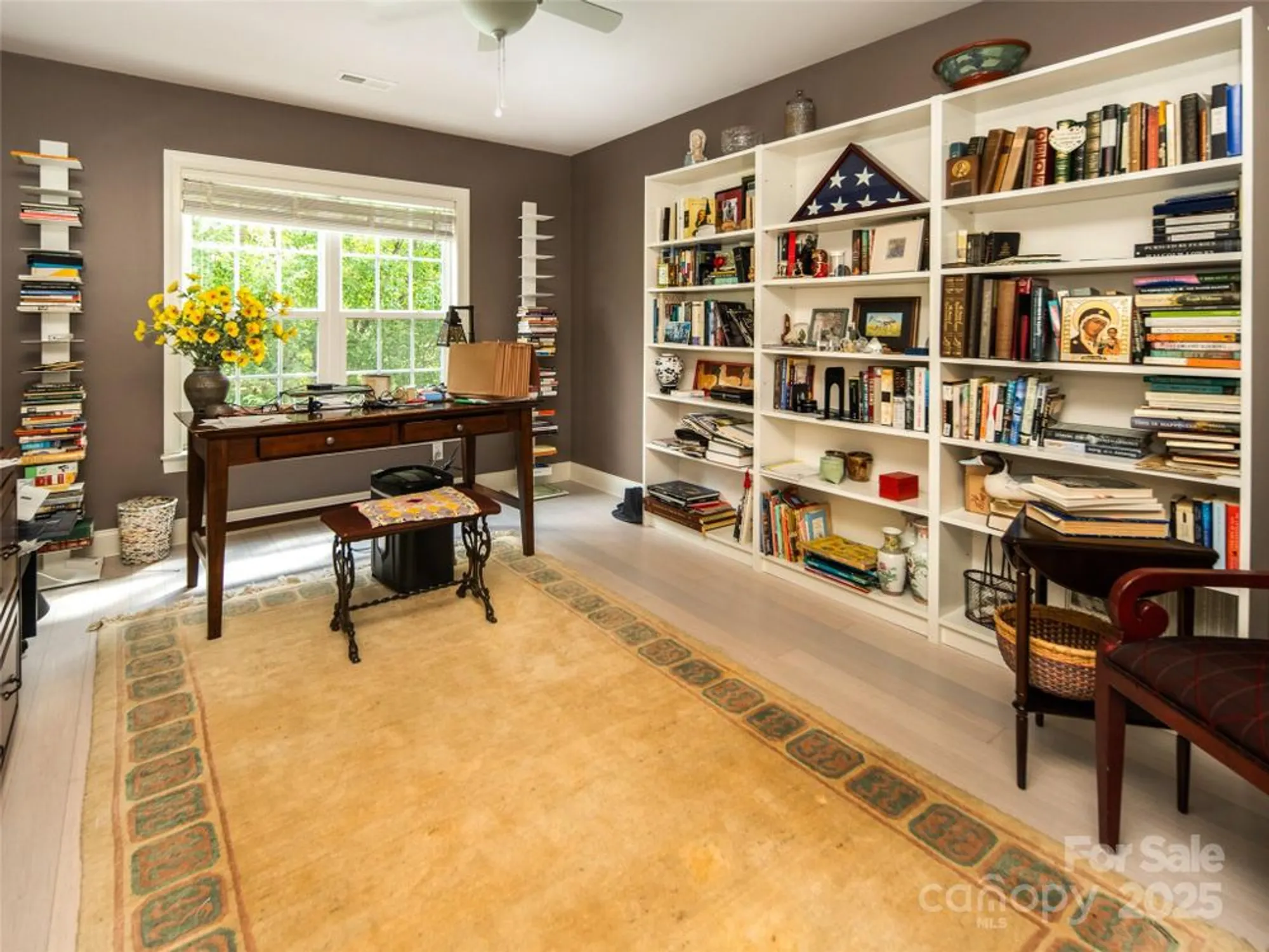 Property Slideshow image 13 of 21 | 26 black horse run, Biltmore Lake, NC, 28715