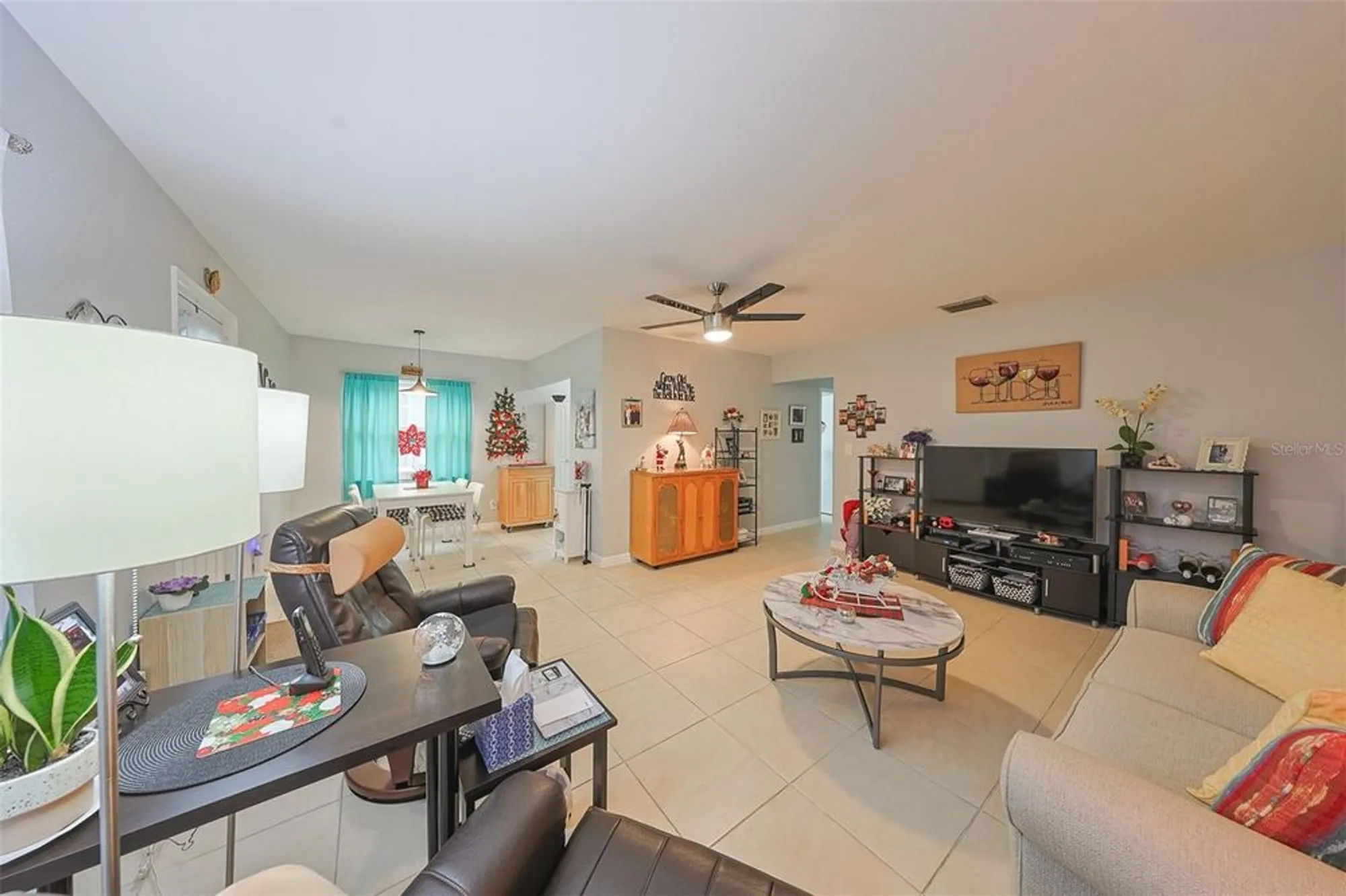 Property Slideshow image 4 of 50 | 302 canton ct unit 56, Sun City Center, FL, 33573