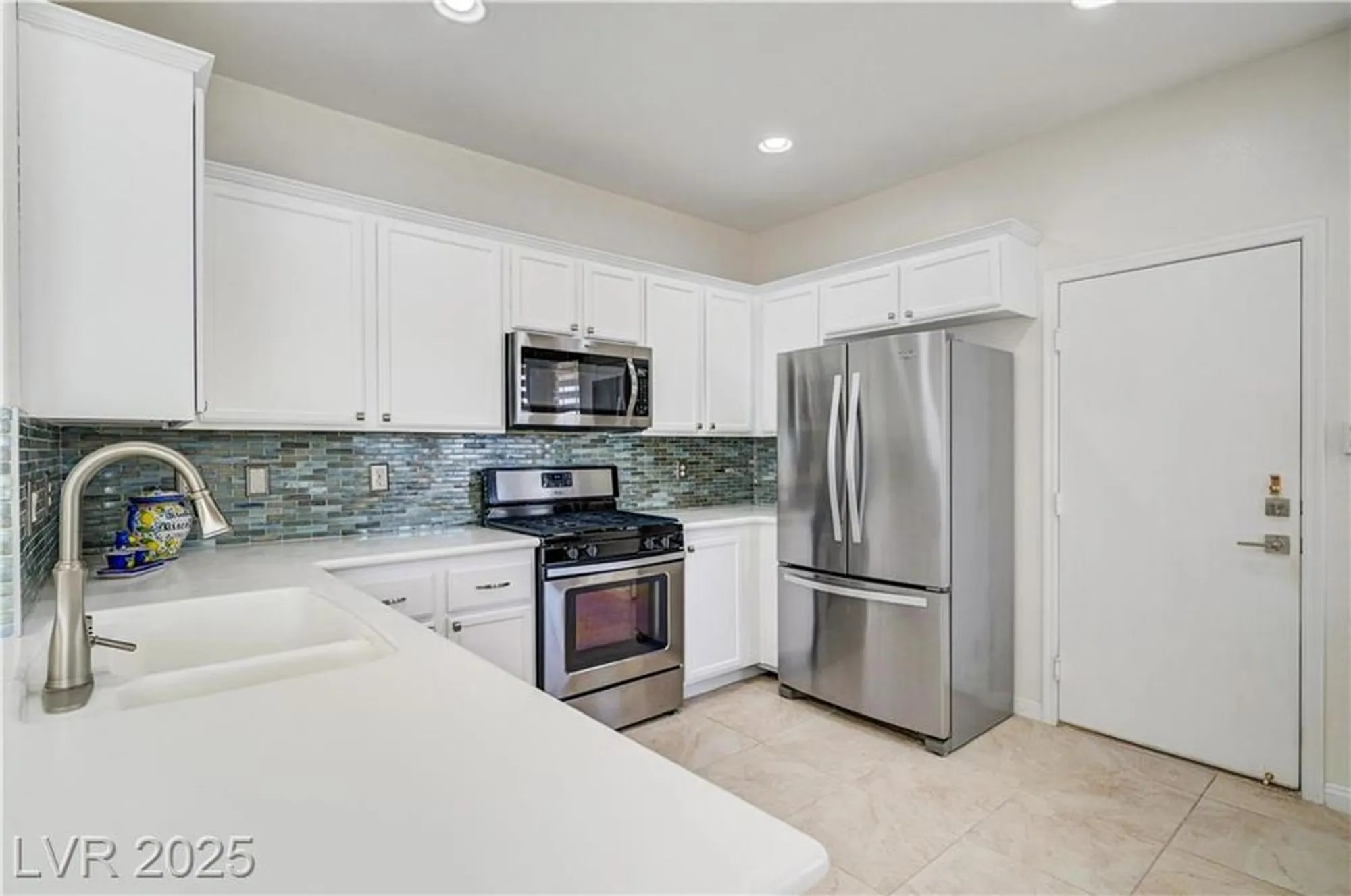 Property Slideshow image 40 of 94 | 5829 summit greens st, North Las Vegas, NV, 89081