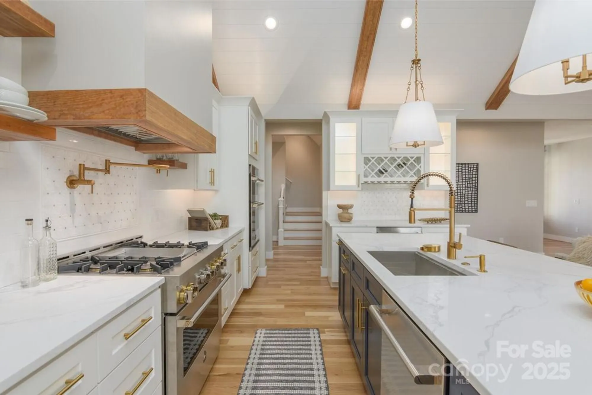 Property Slideshow image 19 of 48 | 131 dawn mist ct, Hendersonville, NC, 28791