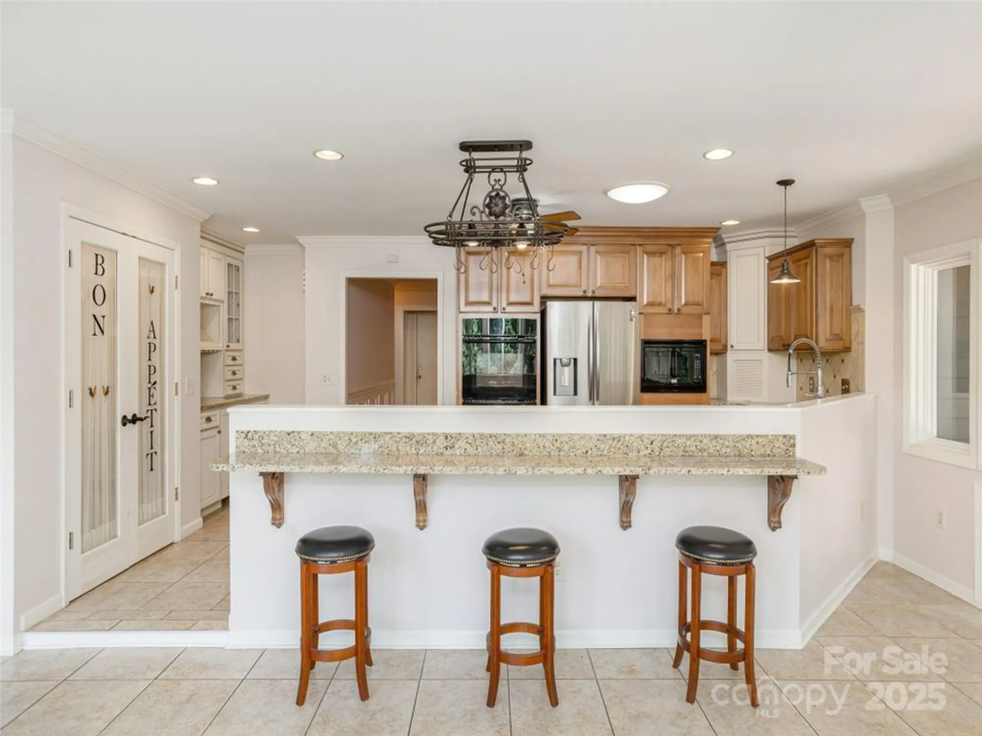 Property Slideshow image 11 of 35 | 204 greenleaf dr, Flat Rock, NC, 28731