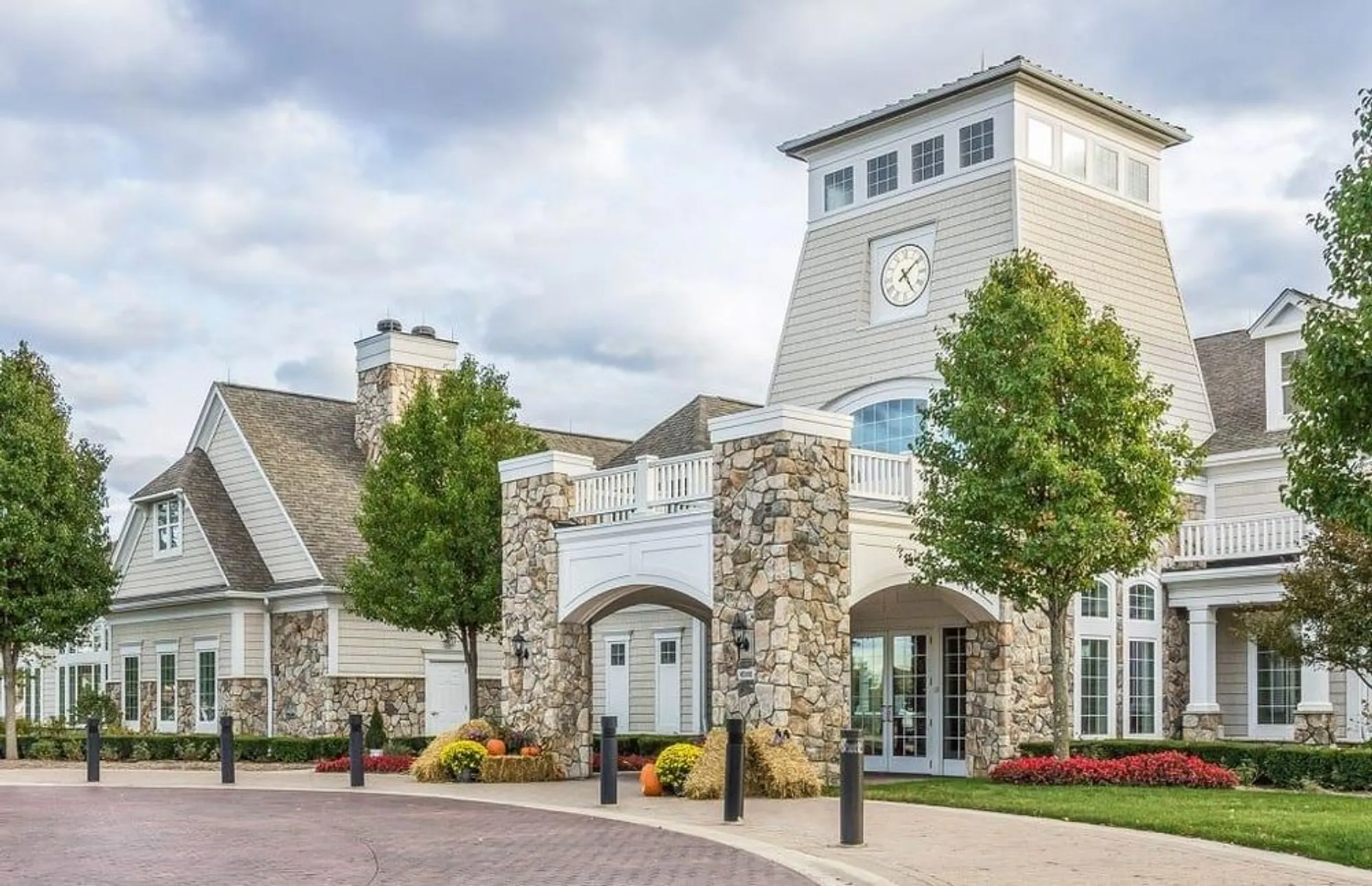 Property Slideshow image 34 of 60 | 9411 saint andrews dr, Grand Blanc, MI, 48439