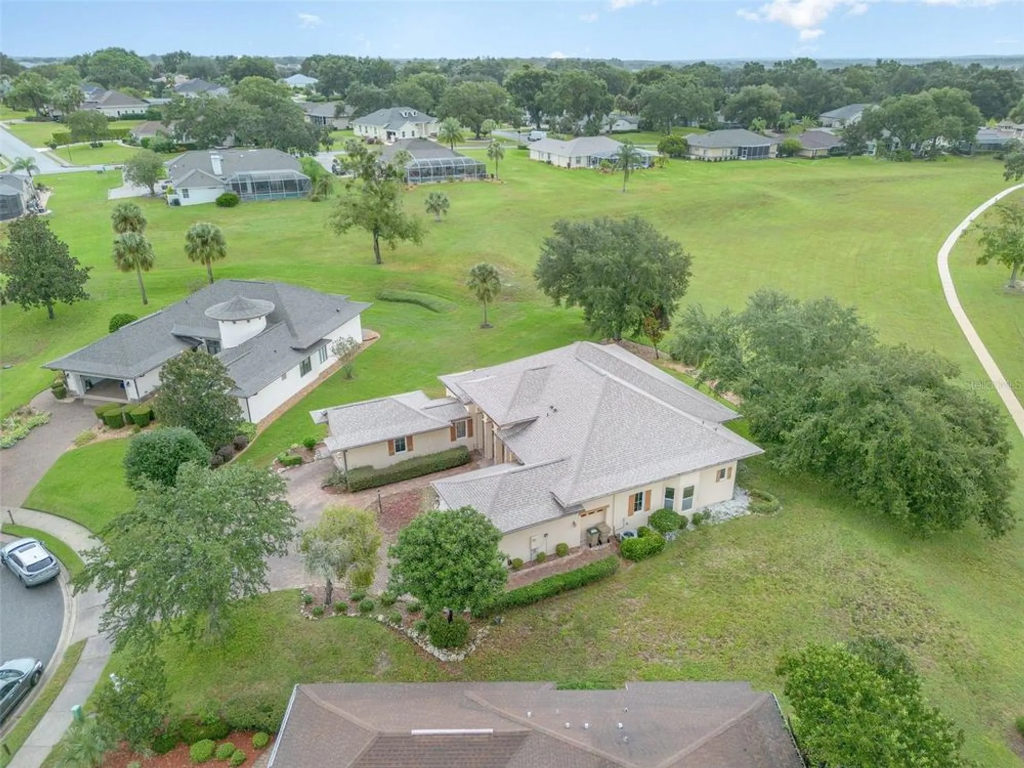 Property Slideshow image 32 of 34 | 38748 lakeview walk, Lady Lake, FL, 32159