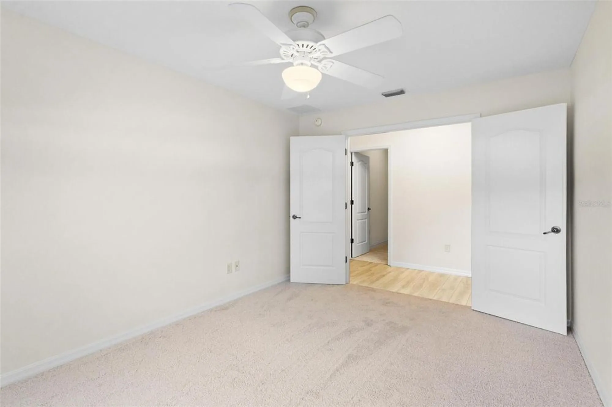 Property Slideshow image 24 of 44 | 471 gaskin ln, The Villages, FL, 32162