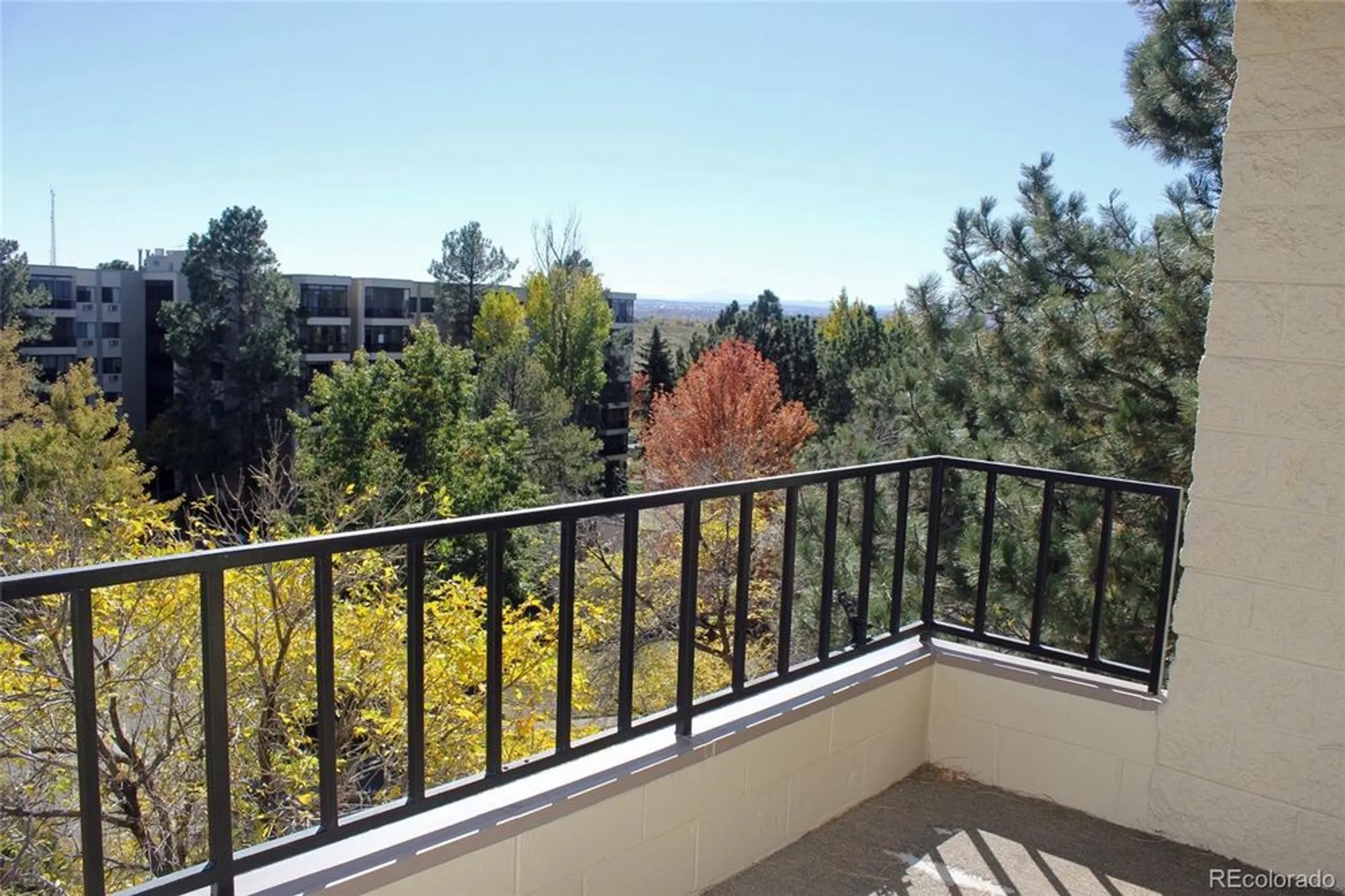 Property Slideshow image 21 of 25 | 13952 e marina dr 606, Aurora, CO, 80014