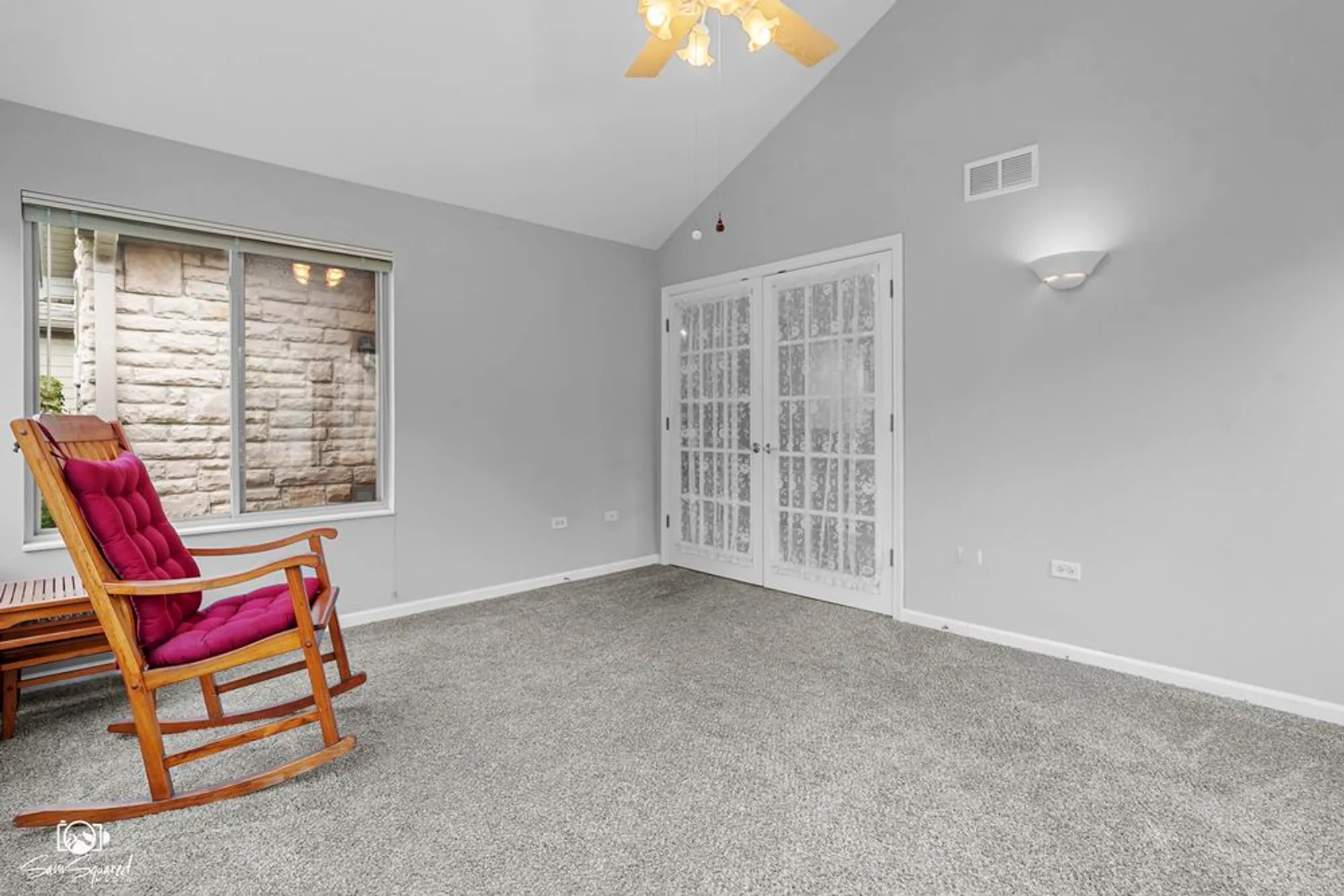 Property Slideshow image 9 of 35 | 1925 timbers edge cir, Joliet, IL, 60431