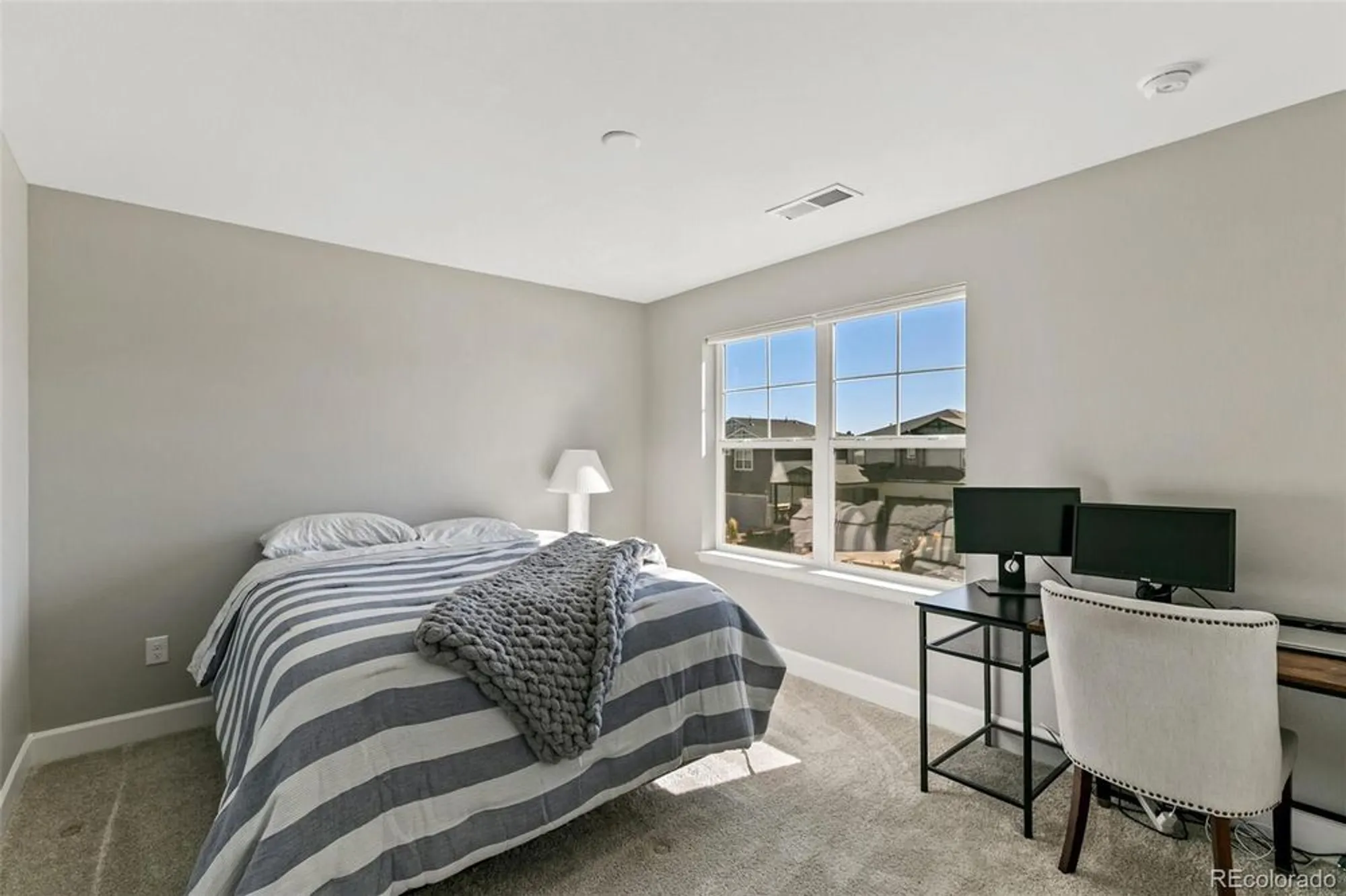 Property Slideshow image 28 of 40 | 3885 red valley cir, Castle Rock, CO, 80104