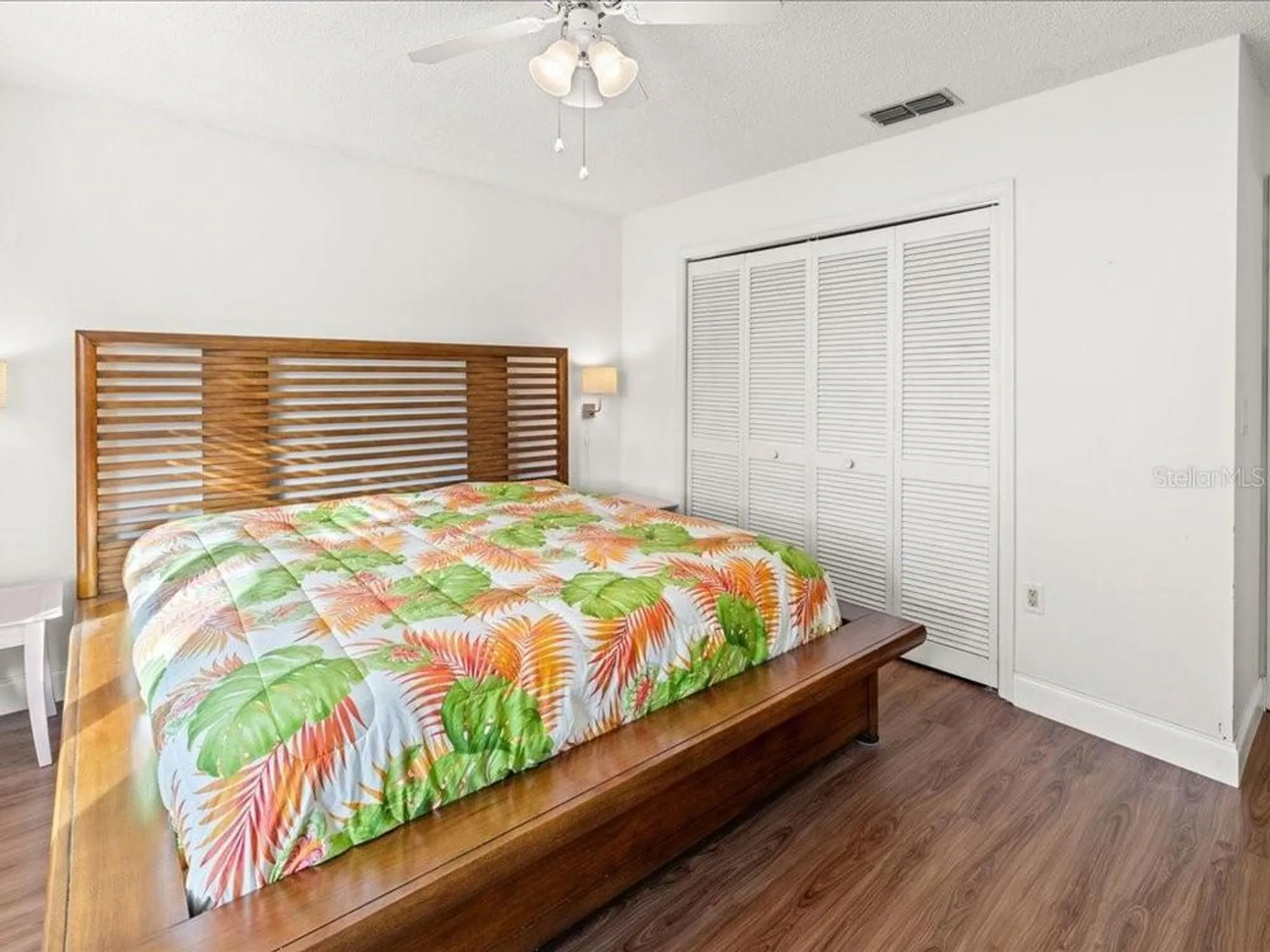 Property Slideshow image 25 of 50 | 515 wekiva river ct 81, Englewood, FL, 34223