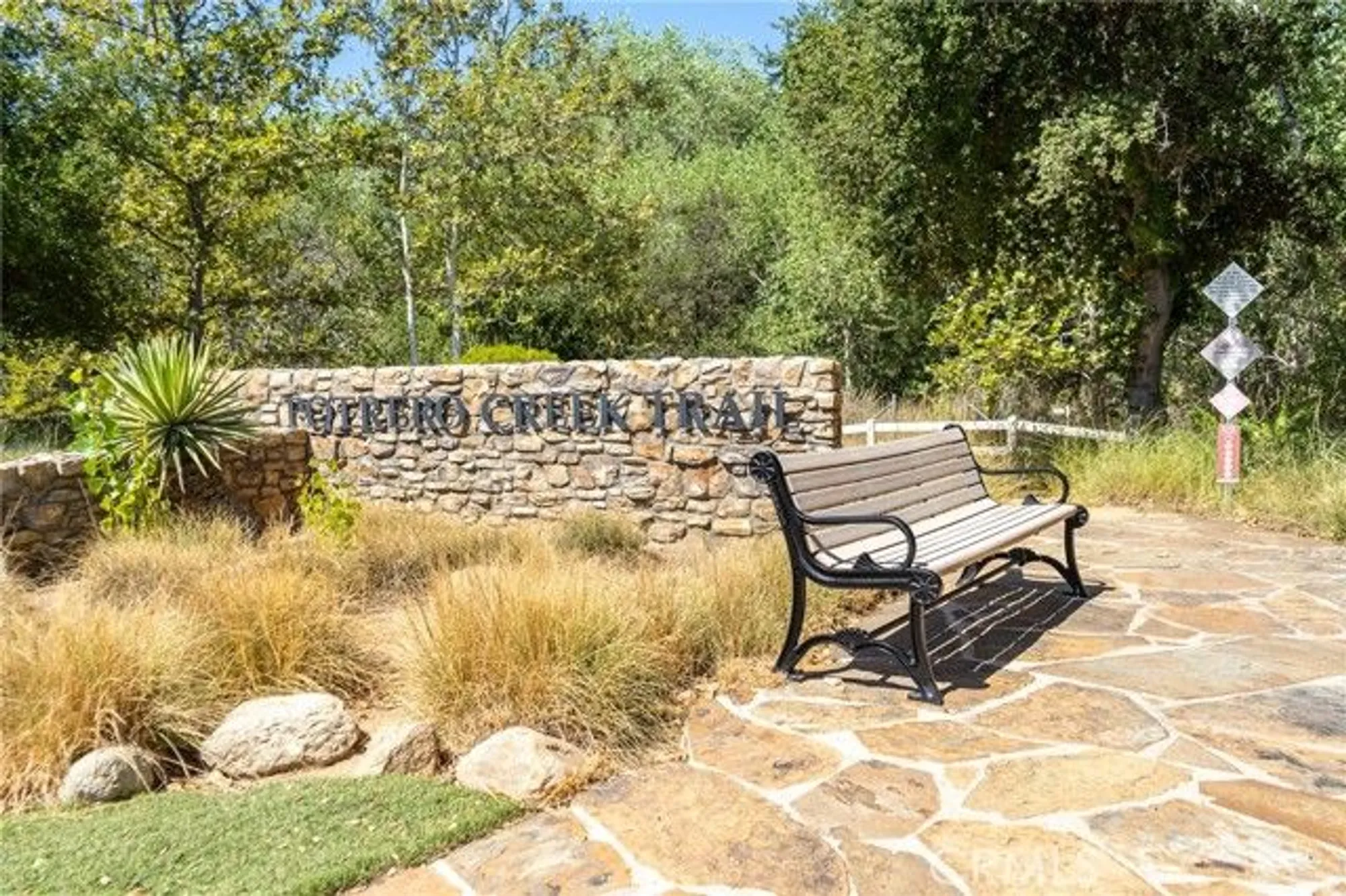 Property Slideshow image 21 of 75 | 316 pipe springs, Beaumont, CA, 92223