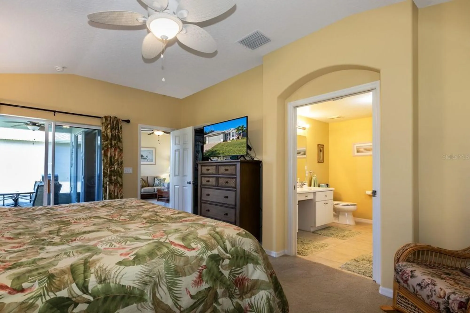 Property Slideshow image 12 of 21 | 5714 celebration way, Leesburg, FL, 34748