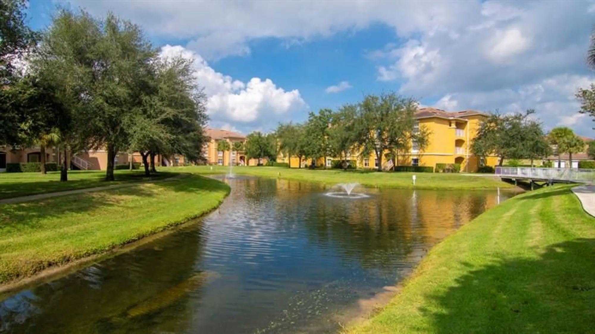 Property Slideshow image 36 of 43 | 5095 fairways cir apt 102, Vero Beach, FL, 32967