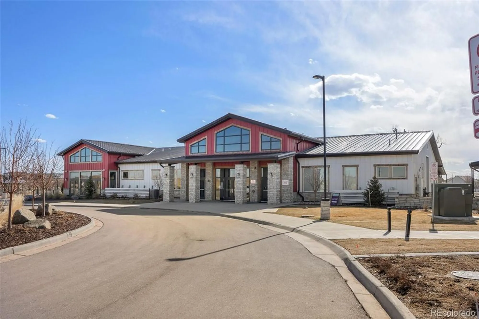 Property Slideshow image 34 of 44 | 5037 n quemoy st, Aurora, CO, 80019