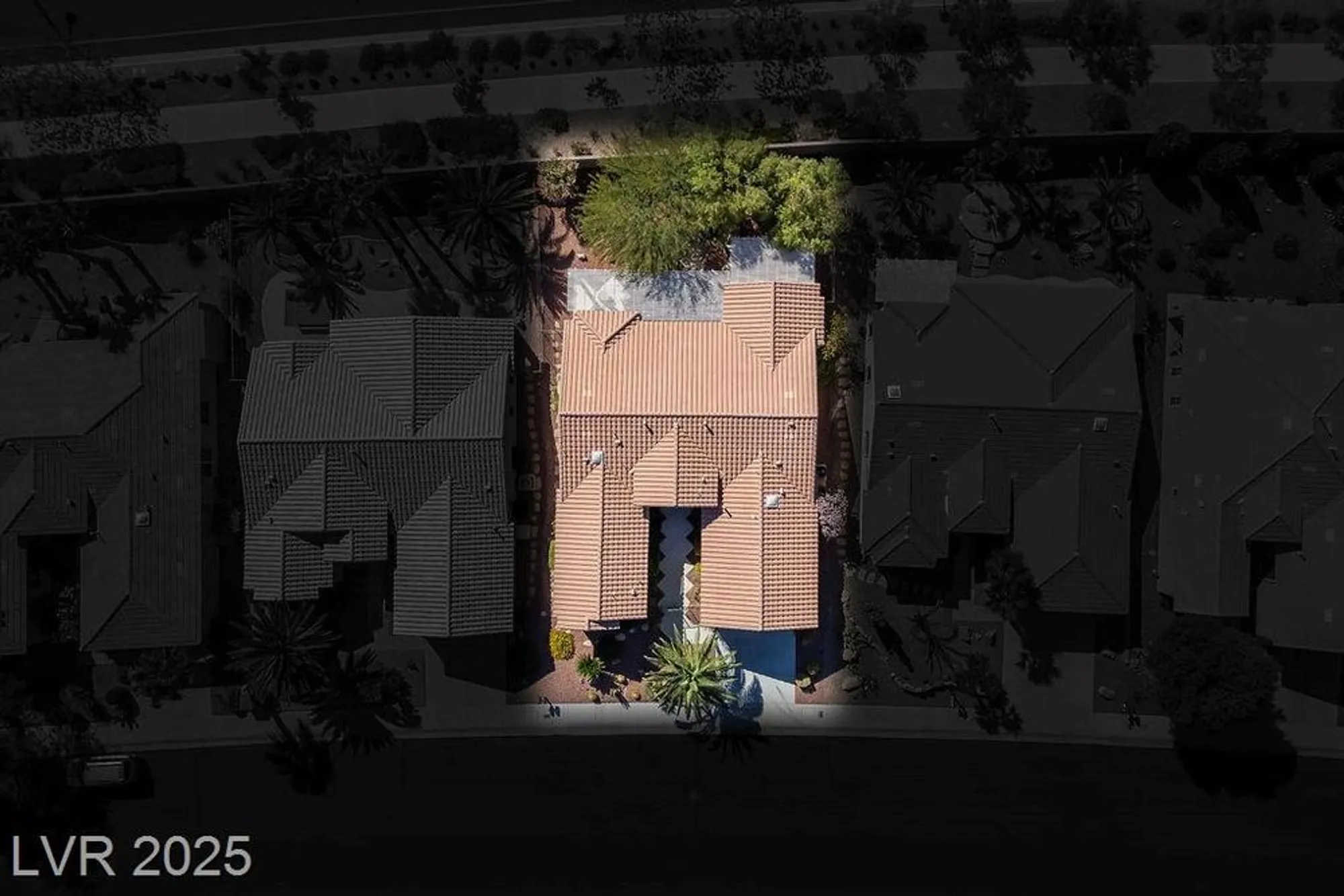 Property Slideshow image 33 of 64 | 5123 vincitor st, Las Vegas, NV, 89135