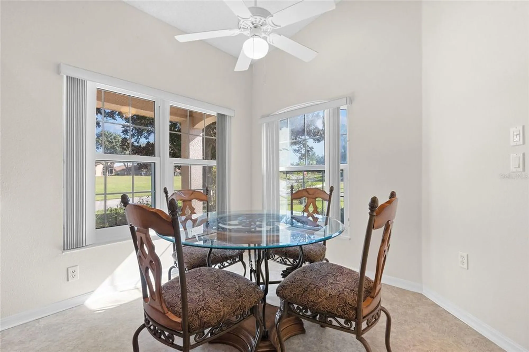 Property Slideshow image 10 of 44 | 265 center oak cir, Spring Hill, FL, 34609