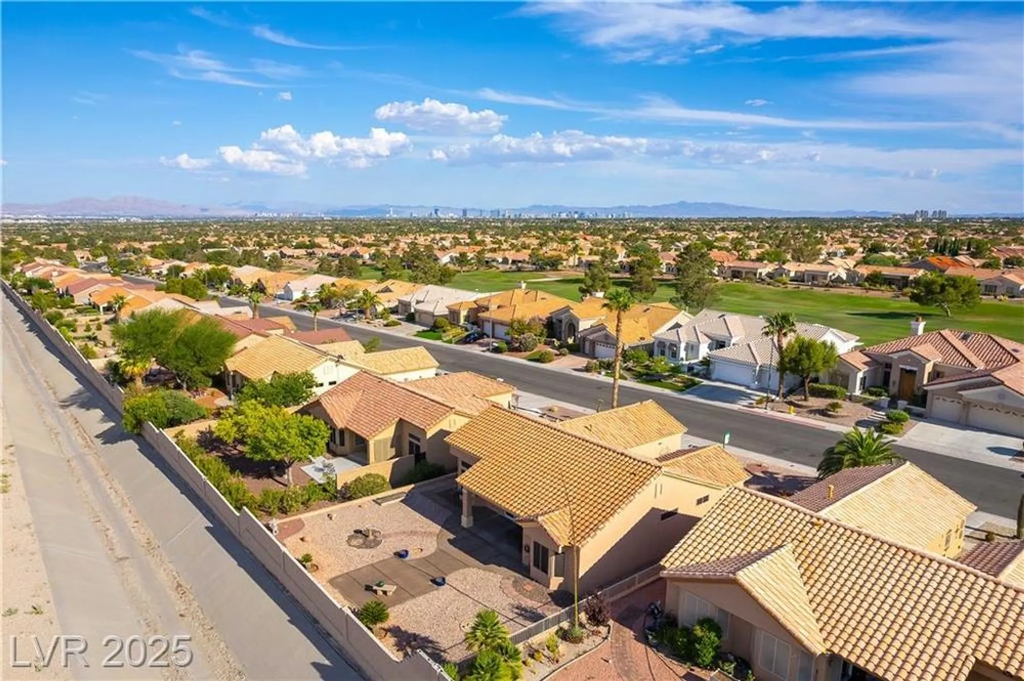 Property Slideshow image 50 of 78 | 10020 villa ridge dr, Las Vegas, NV, 89134