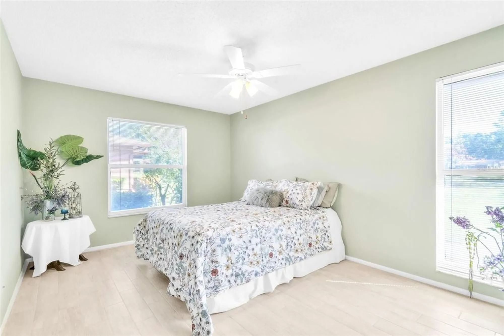 Property Slideshow image 20 of 32 | 2241 shelly dr d, Palm Harbor, FL, 34684