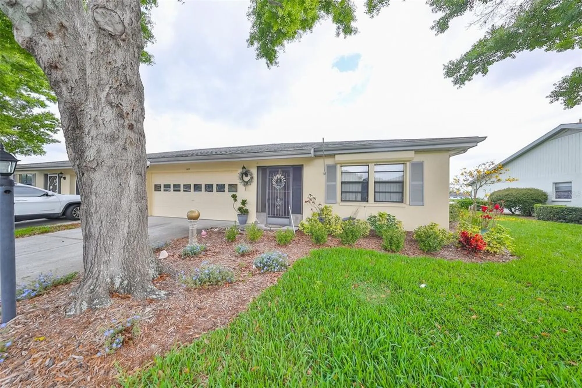 Property Slideshow image 38 of 40 | 1417 langley dr, Sun City Center, FL, 33573