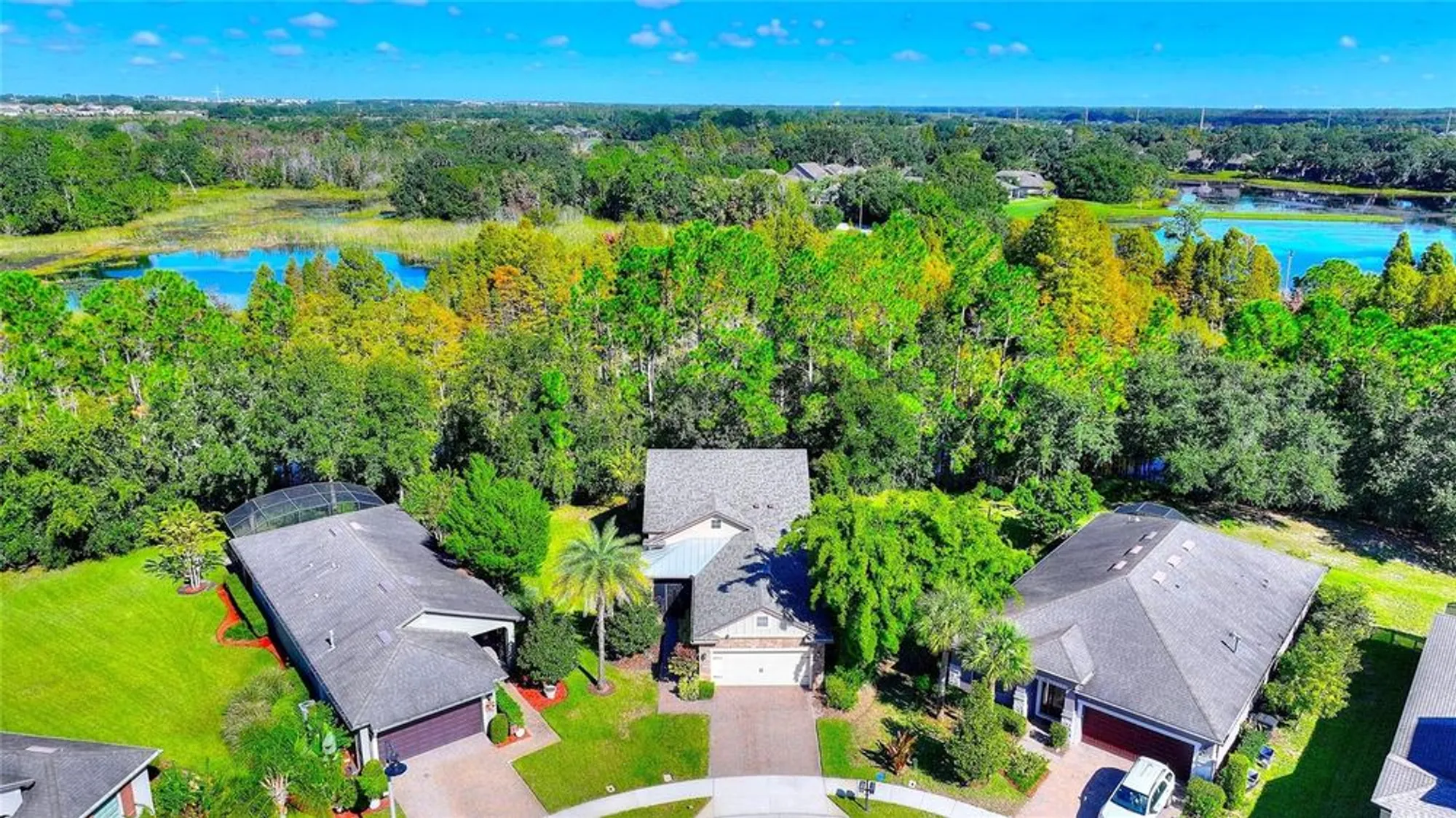 Property Slideshow image 10 of 86 | 513 san sebastian ct, Davenport, FL, 33837
