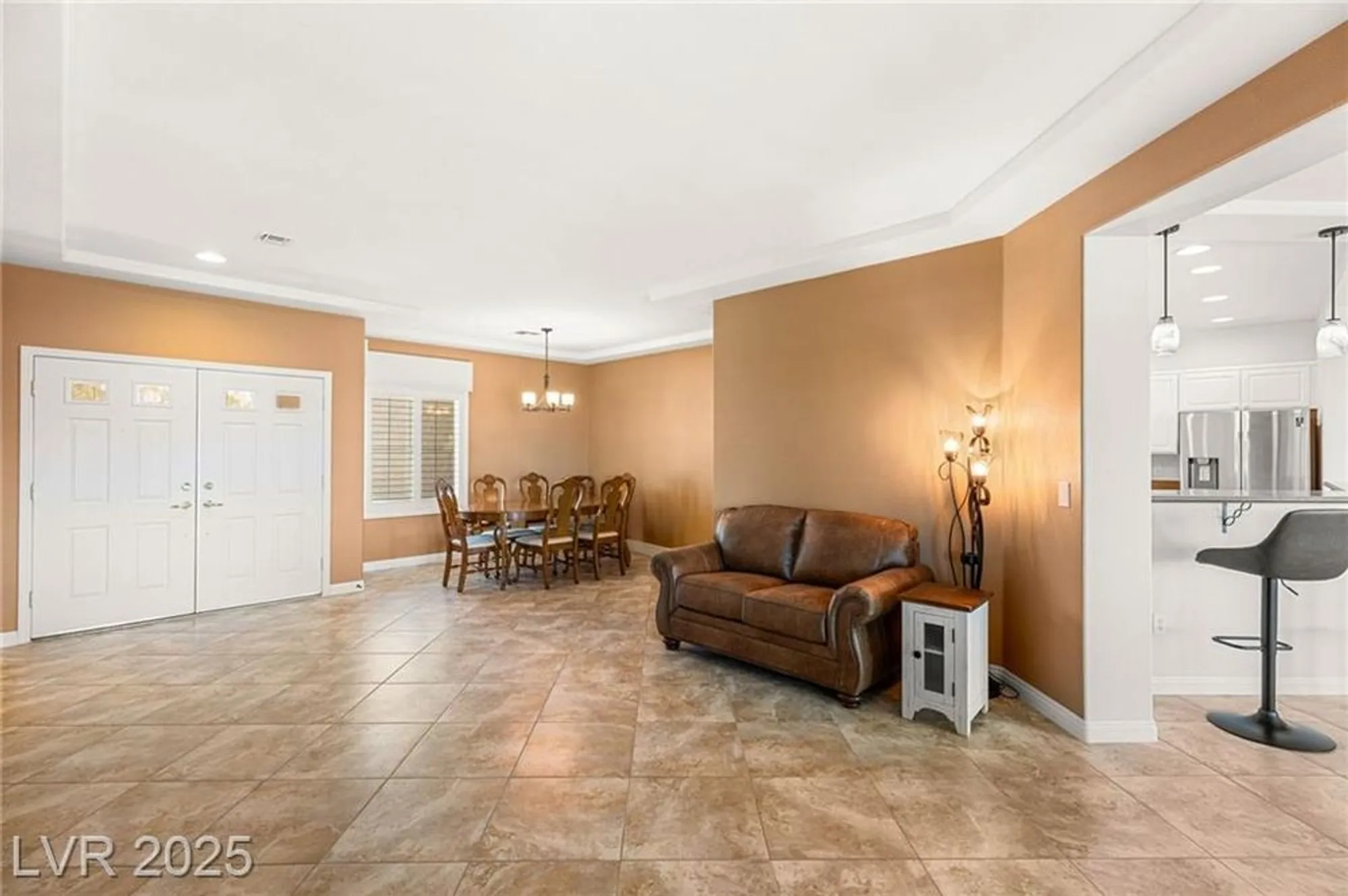 Property Slideshow image 6 of 28 | 2069 colvin run dr, Henderson, NV, 89052