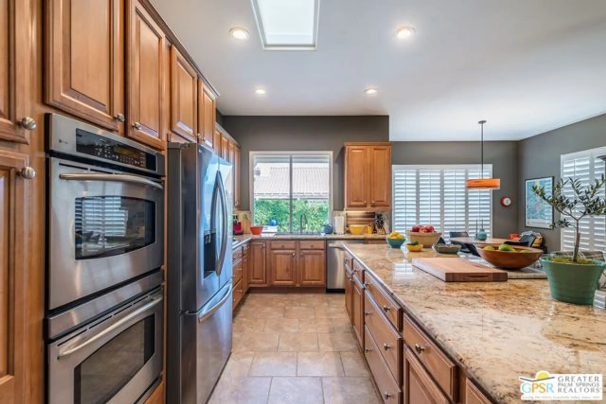 Property Slideshow image 24 of 36 | 35866 crescent st, Palm Desert, CA, 92211