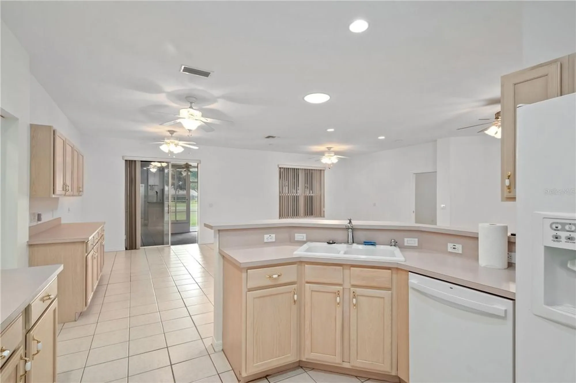 Property Slideshow image 18 of 48 | 9441 sw 90th st, Ocala, FL, 34481