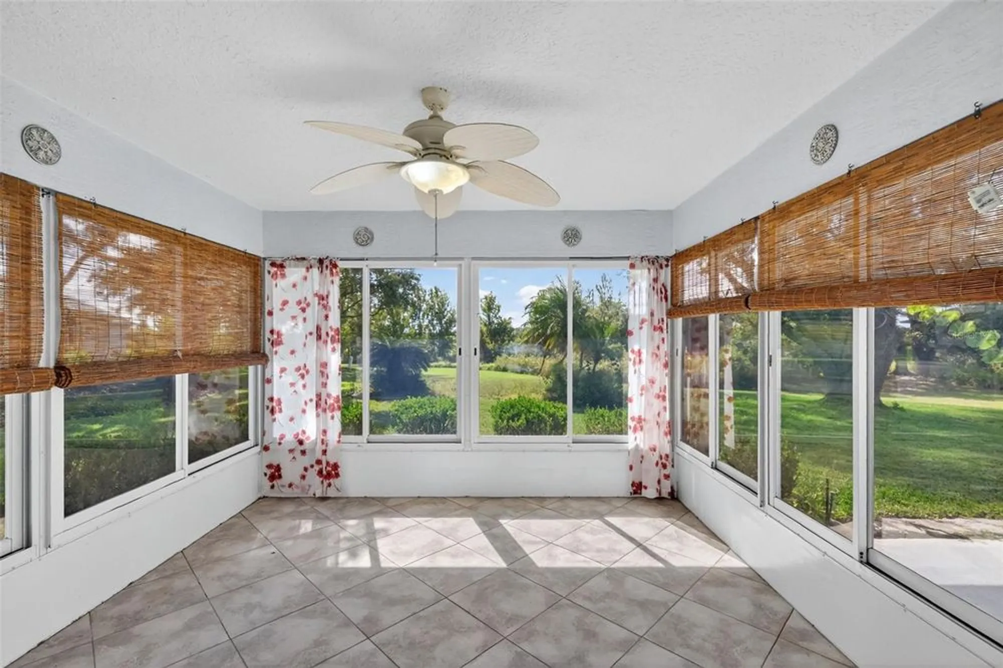 Property Slideshow image 34 of 69 | 21902 king henry ave, Leesburg, FL, 34748