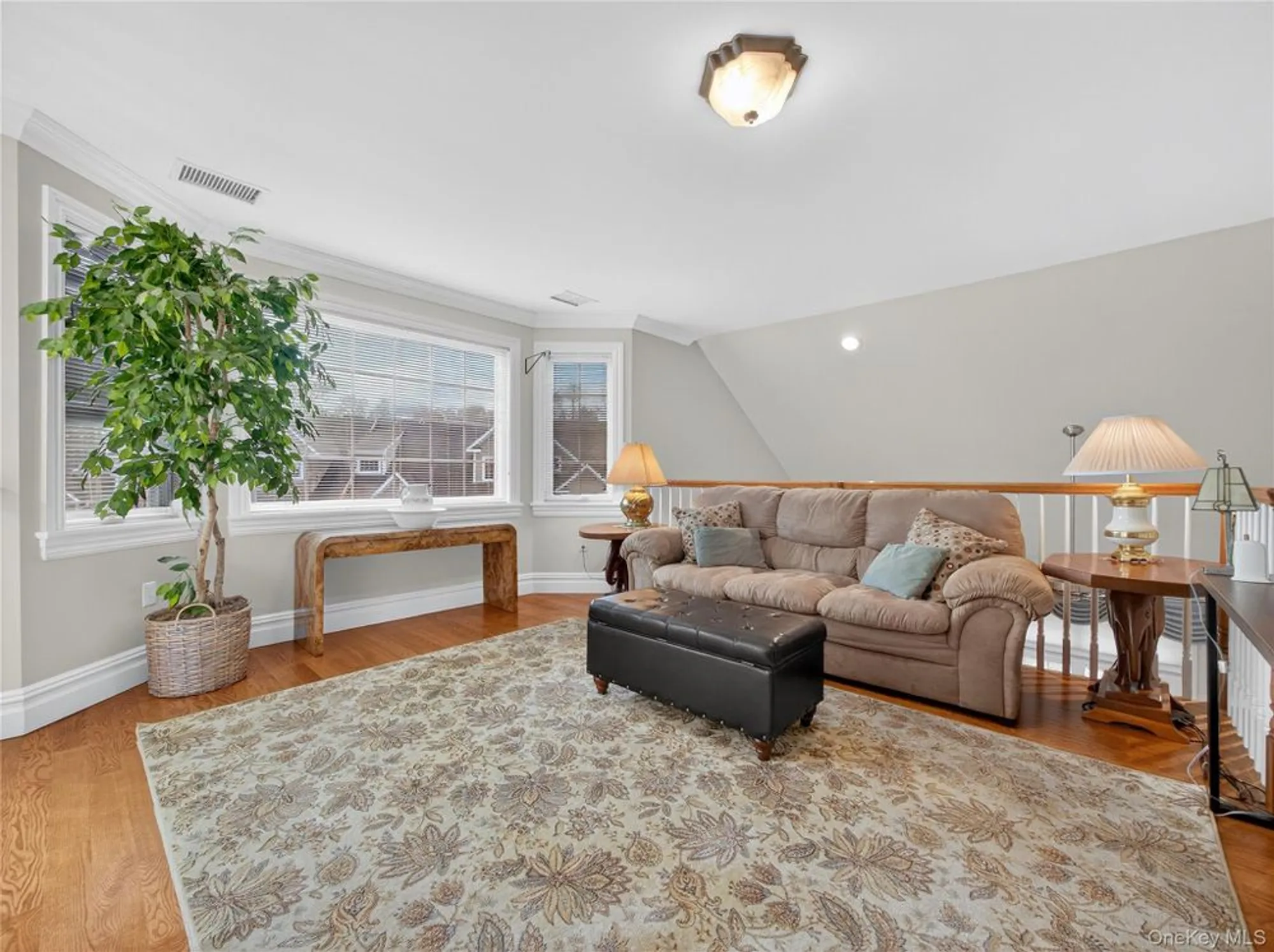 Property Slideshow image 17 of 48 | 41 michael roberts ct, Pearl River, NY, 10965