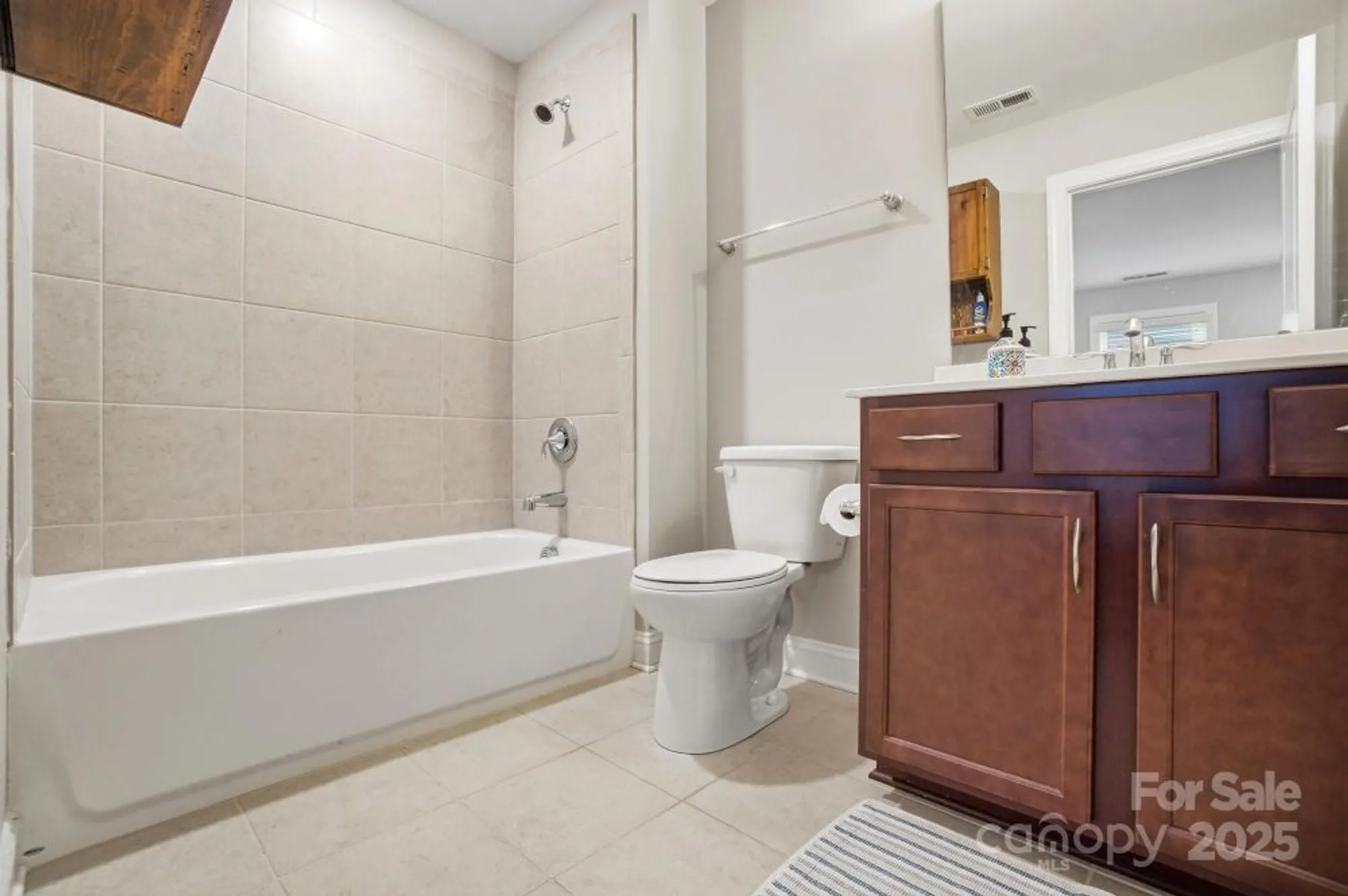 Property Slideshow image 35 of 45 | 6325 good news dr, Charlotte, NC, 28215